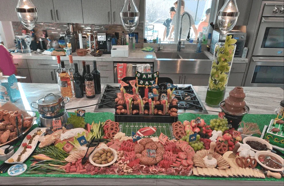 Luxury Grazing Tables (Good for 20+ guests with no upper limit)
