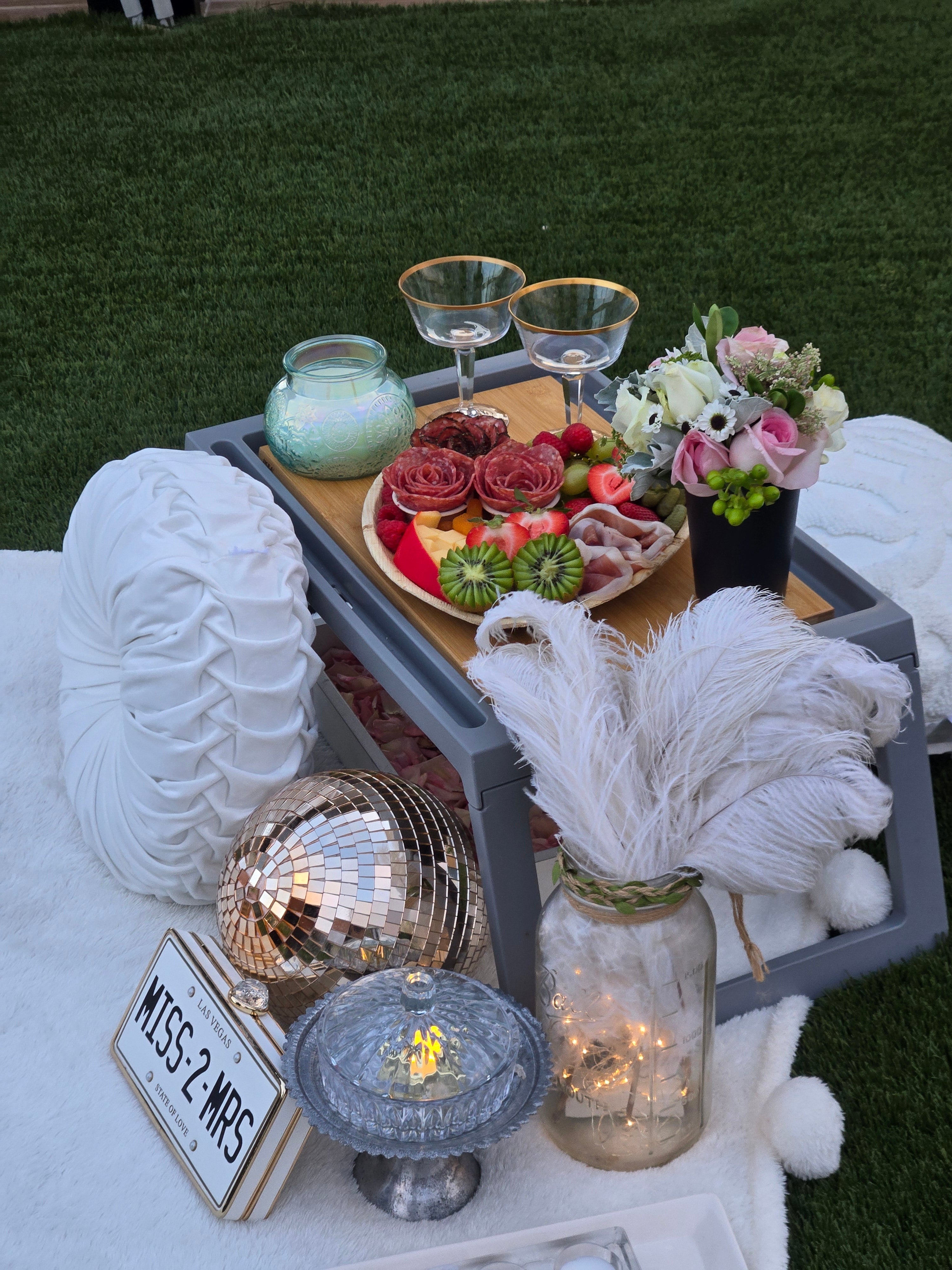 How to Create a Relaxed Food Experience for Your Las Vegas Guests