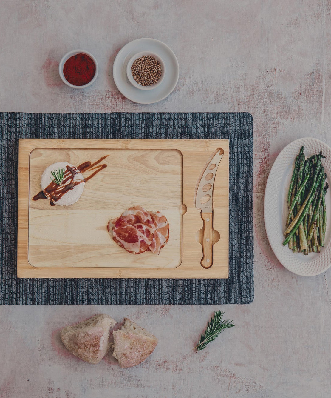 Icon Glass Top Cutting Board & Knife Set