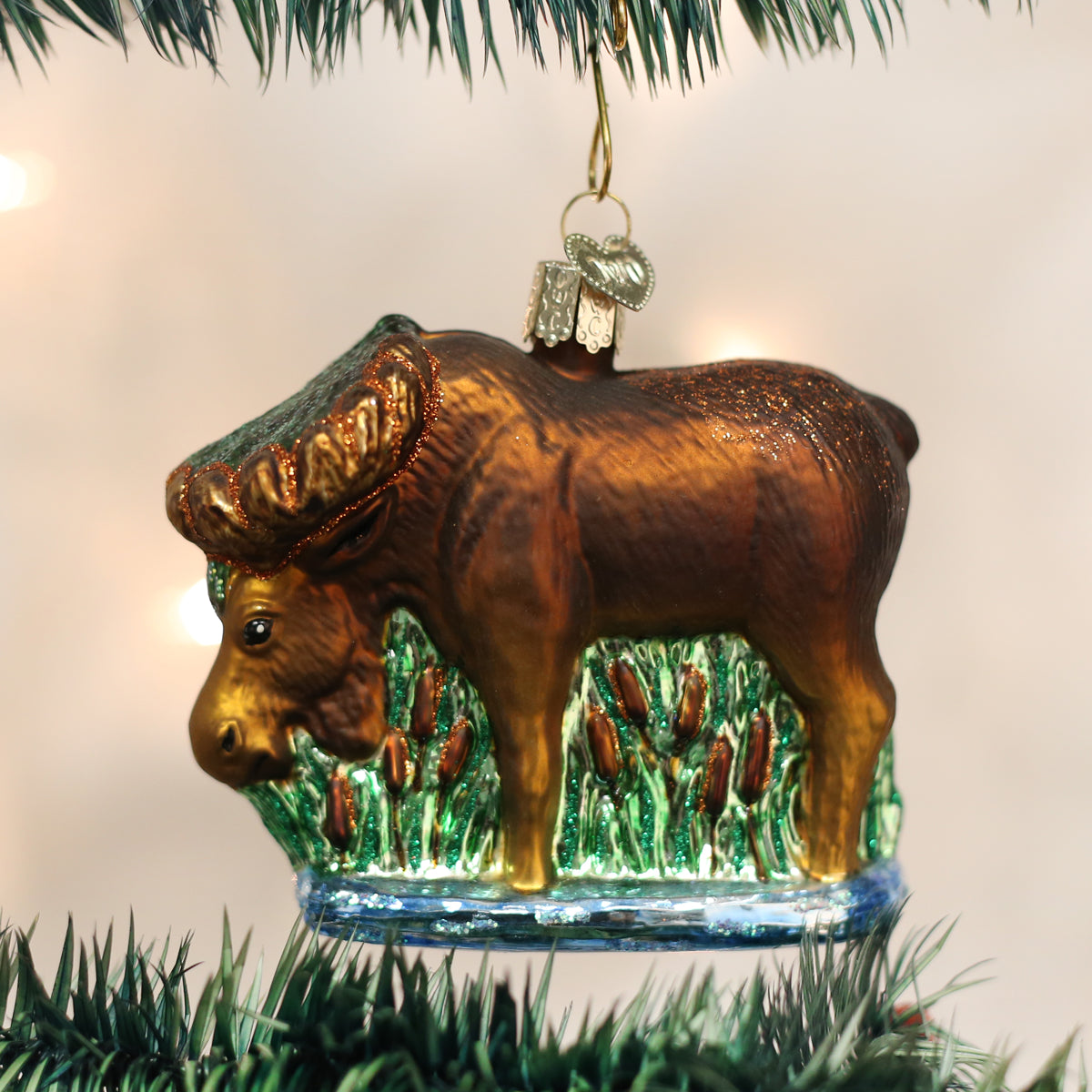 Munching Moose Ornament - Grazingbelles