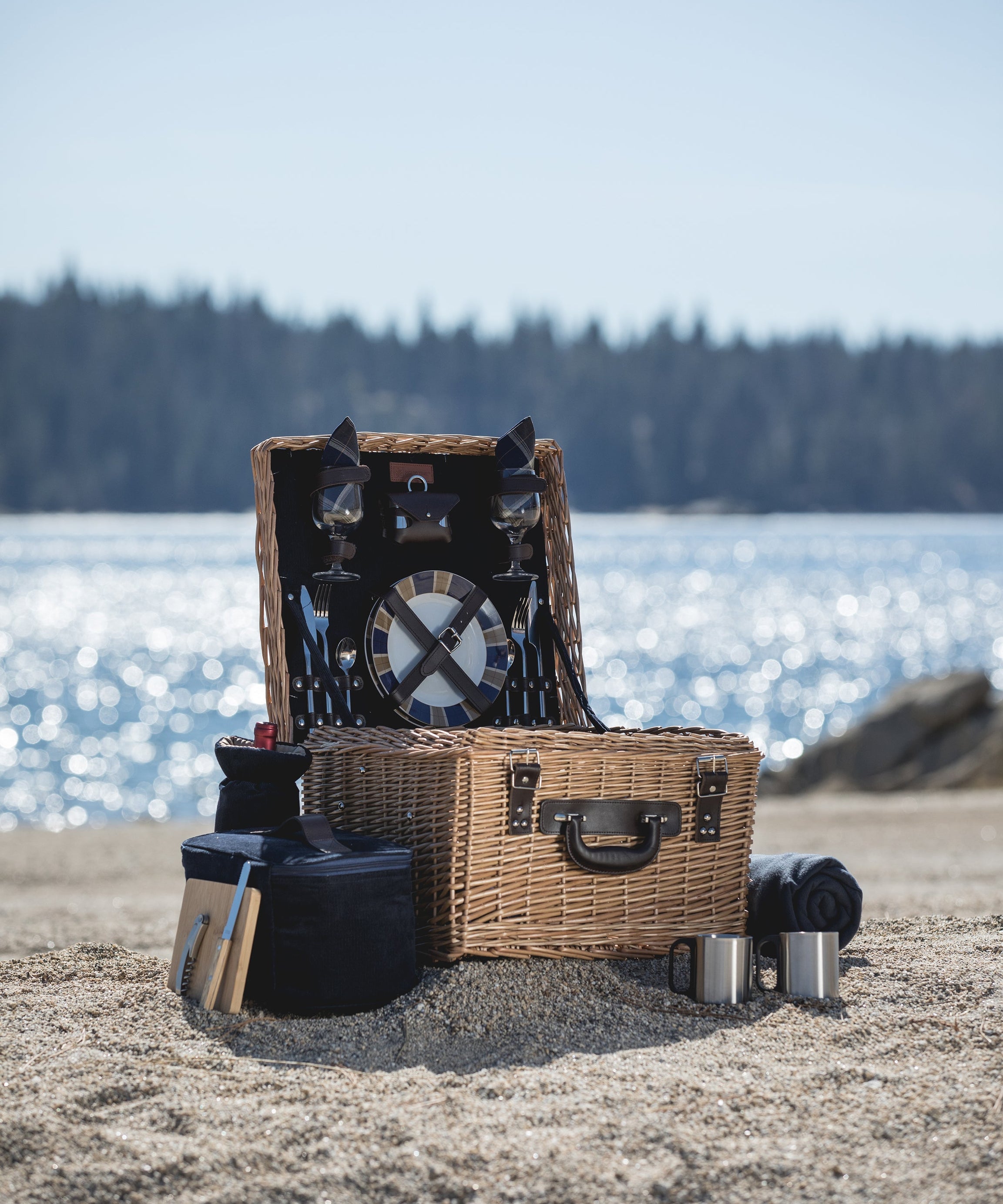 Canterbury Picnic Basket