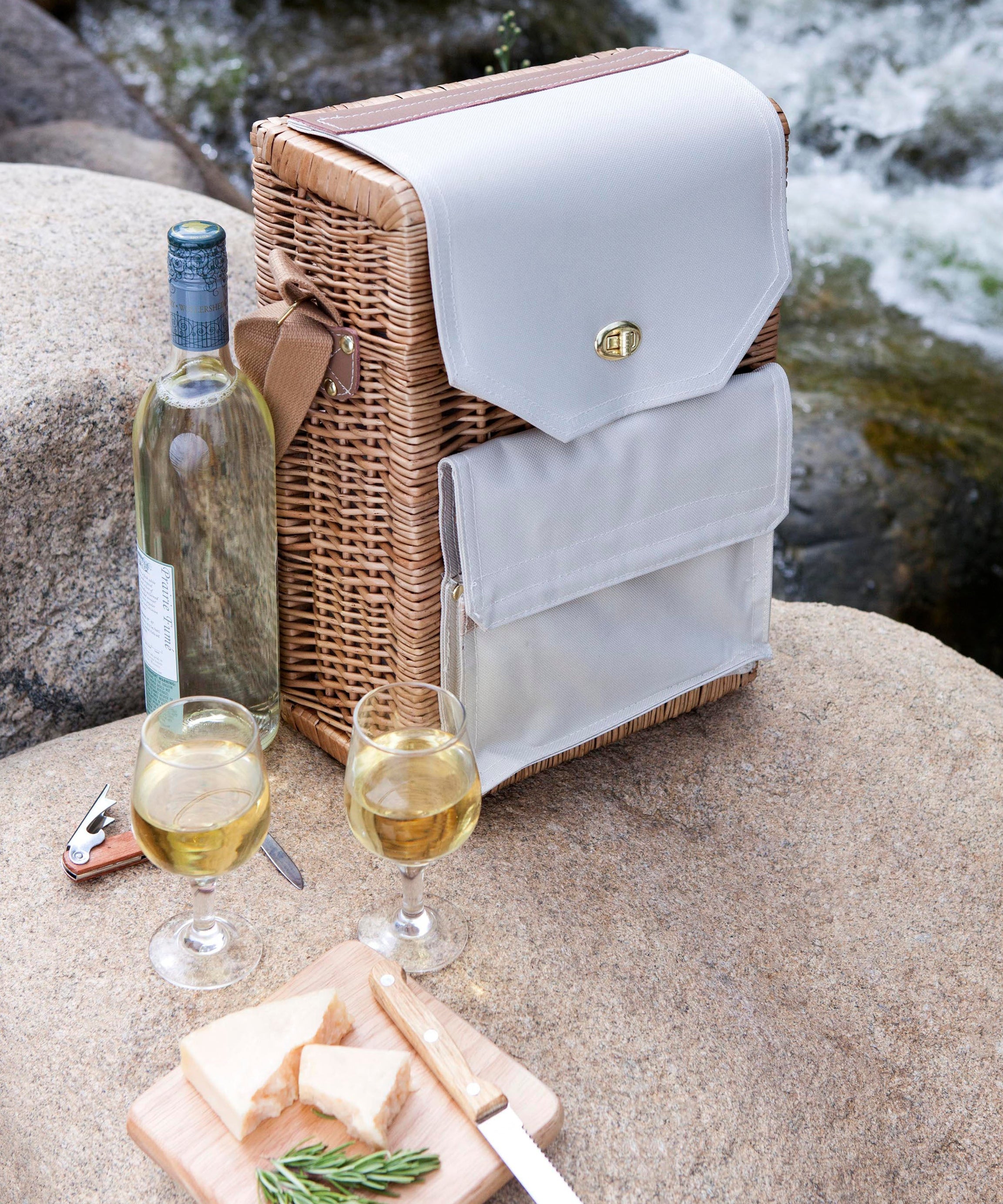 Corsica Wine & Cheese Picnic Basket