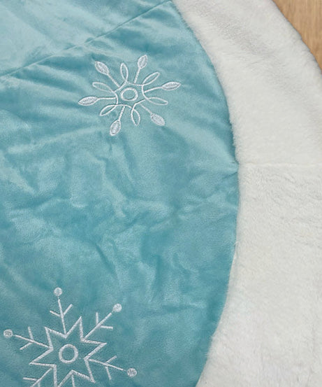 48" Pastel Blue Snowflake Embroidered Tree Skirt With Faux Fur Trim