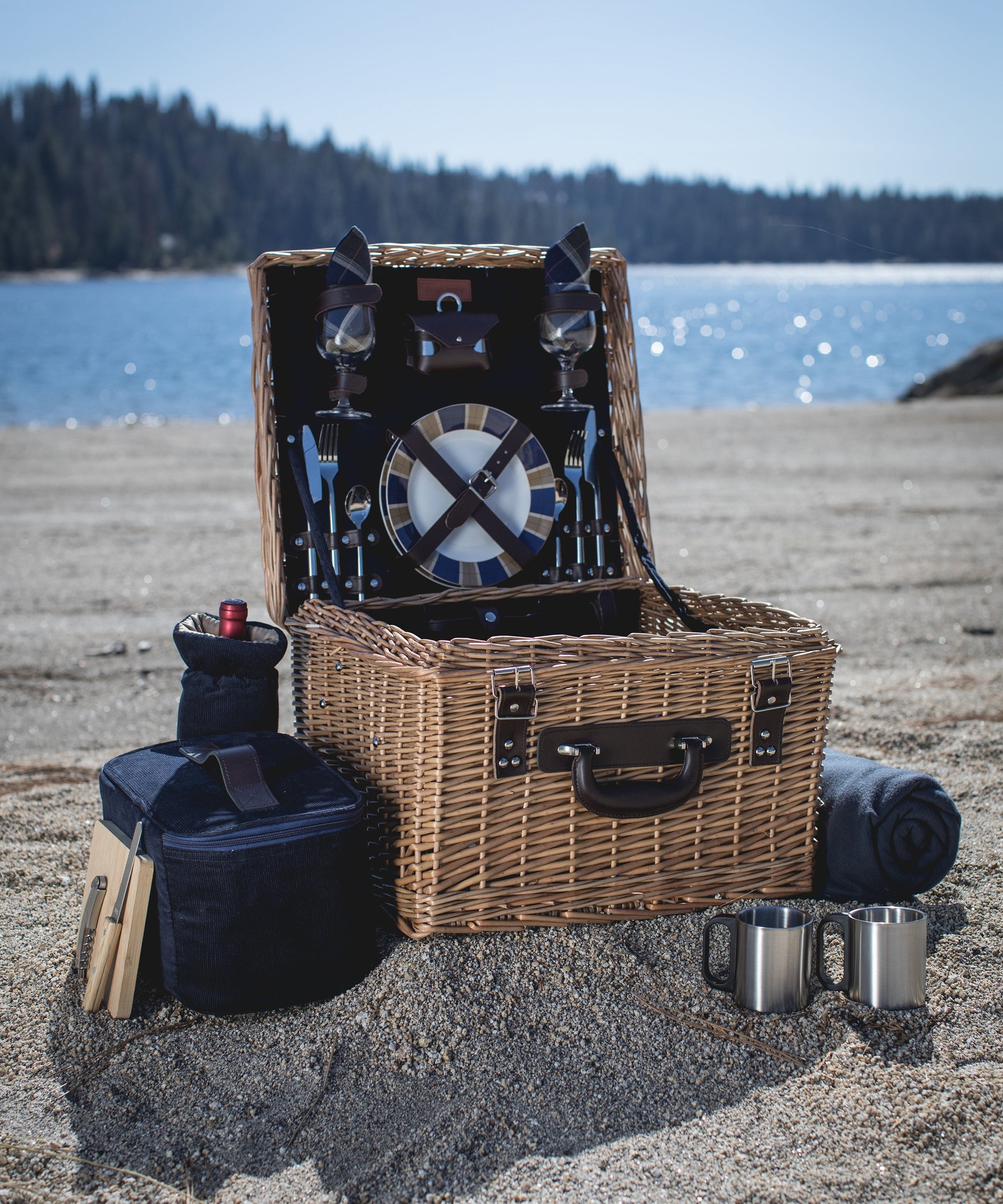 Canterbury Picnic Basket