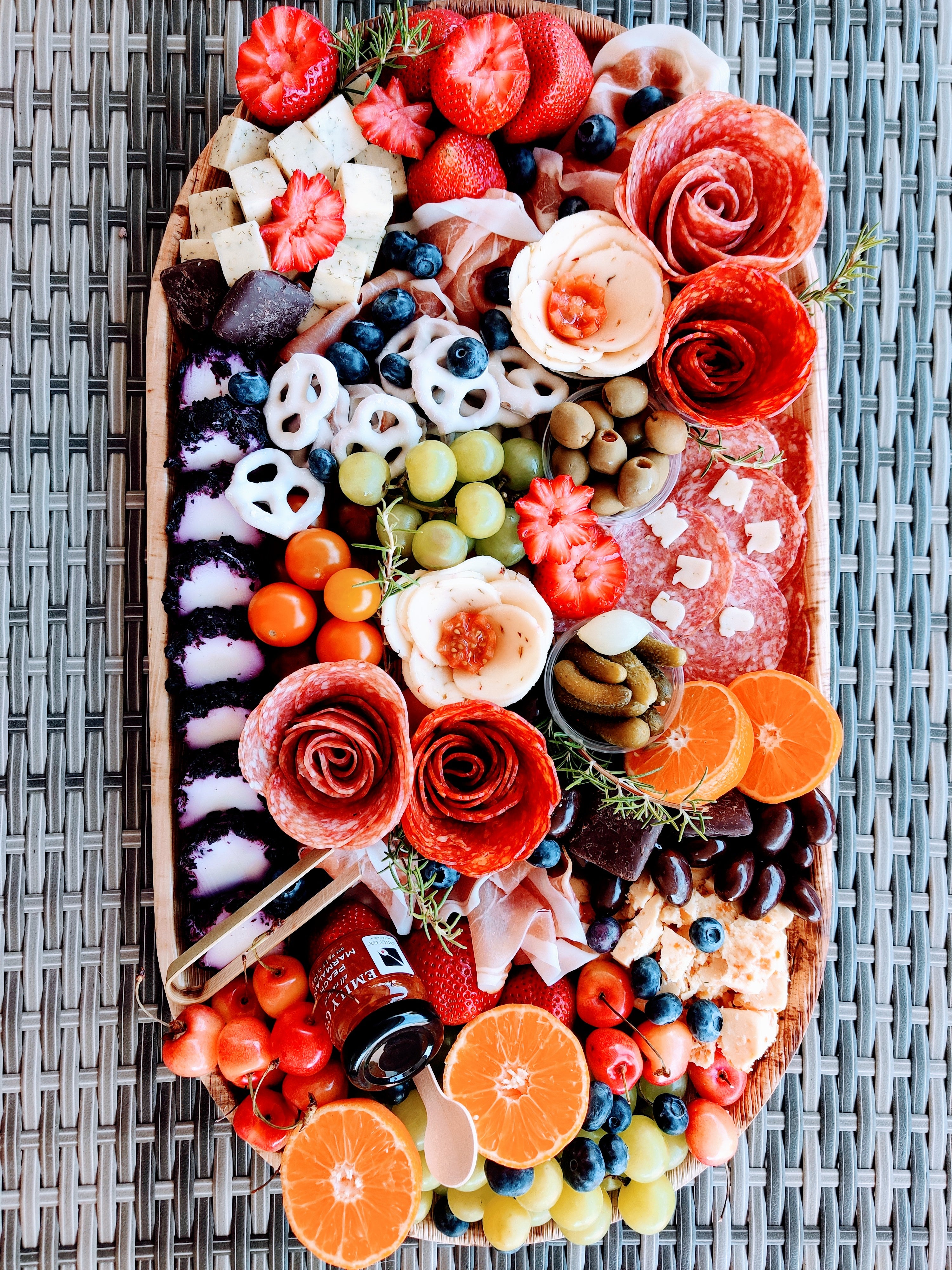 Premium Charcuterie Box Platter (XL Graze)