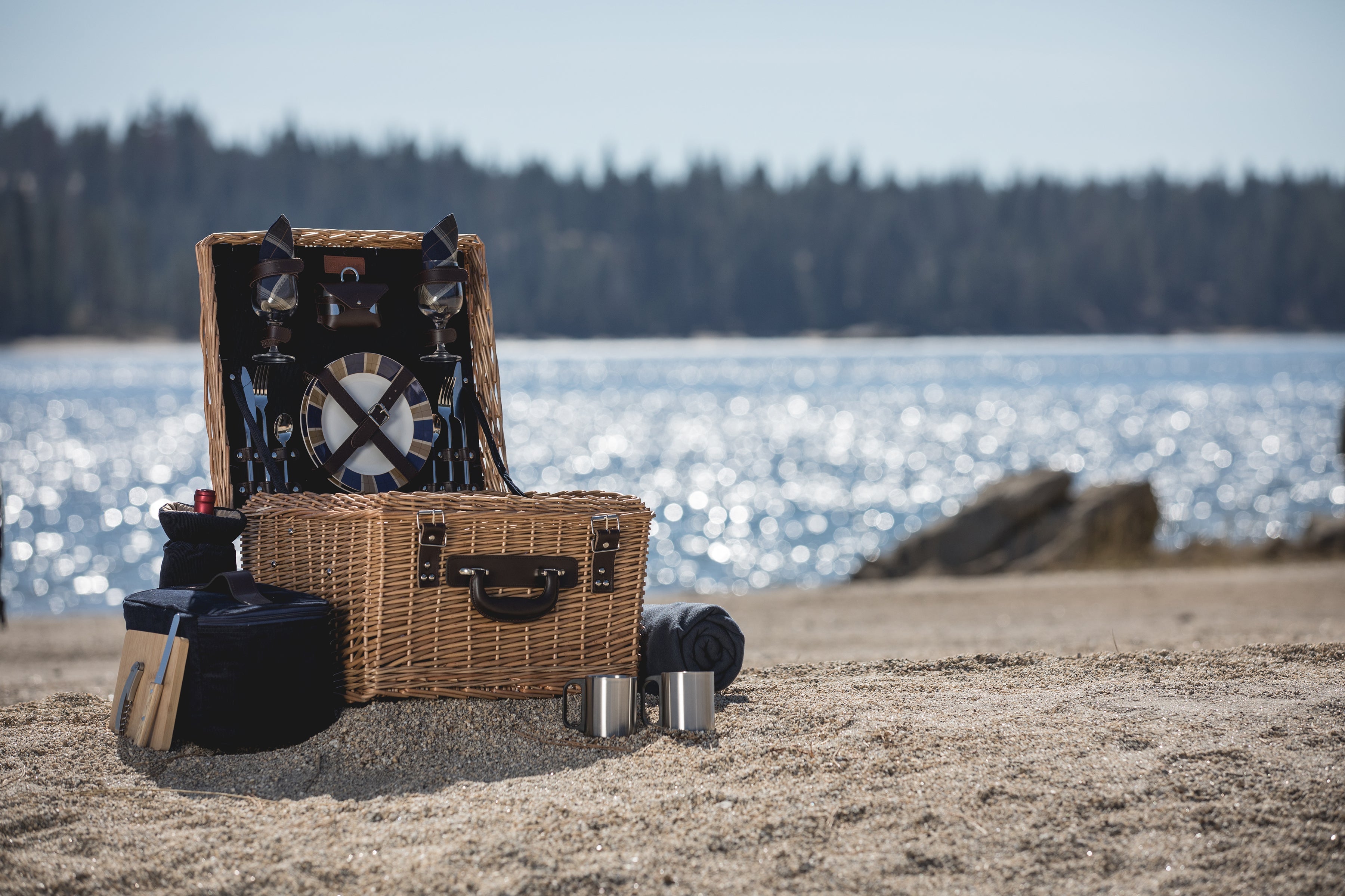 Canterbury Picnic Basket