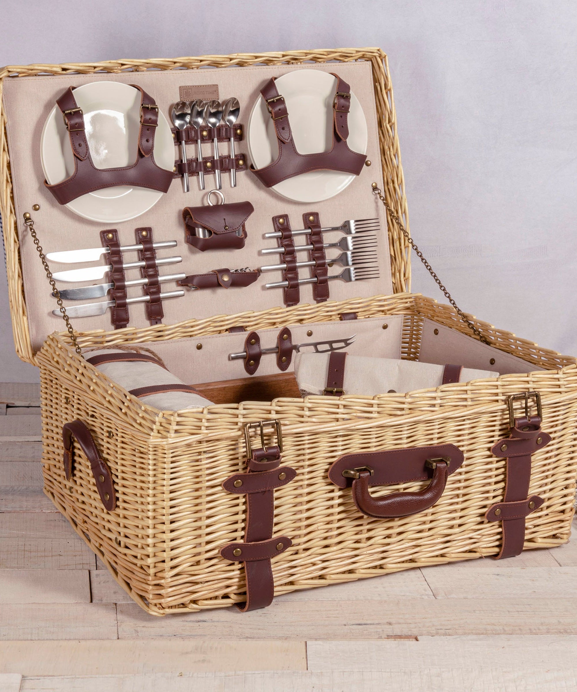 Charleston Picnic Basket