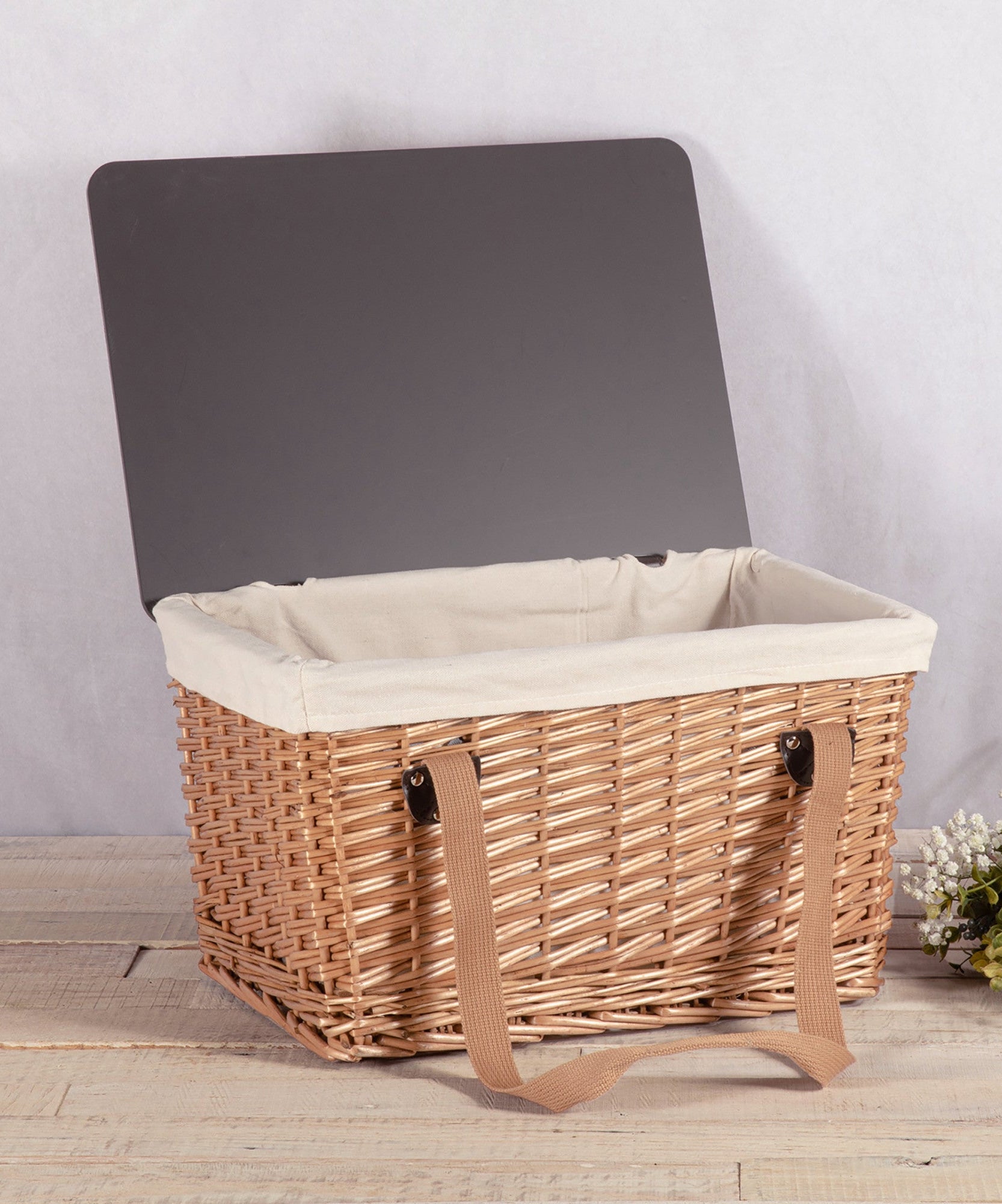 Canasta Grande Wicker Basket