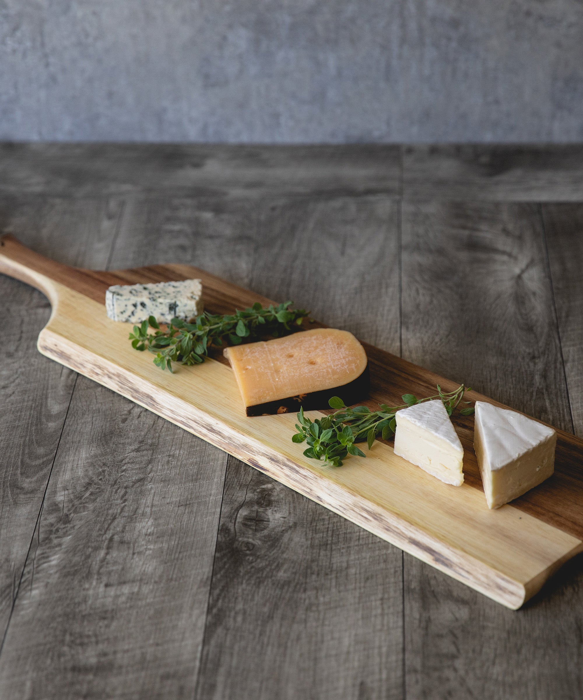 Artisan 30" Acacia Charcuterie Board