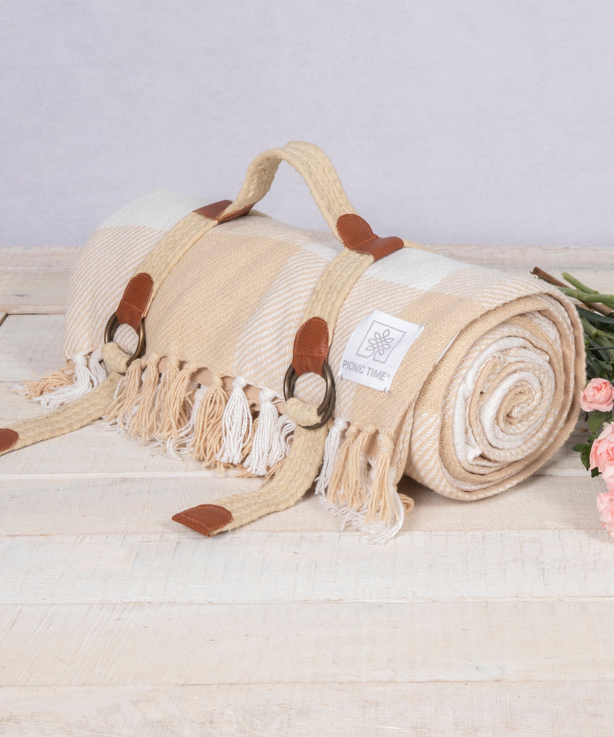 Montecito Picnic Blanket with Harness