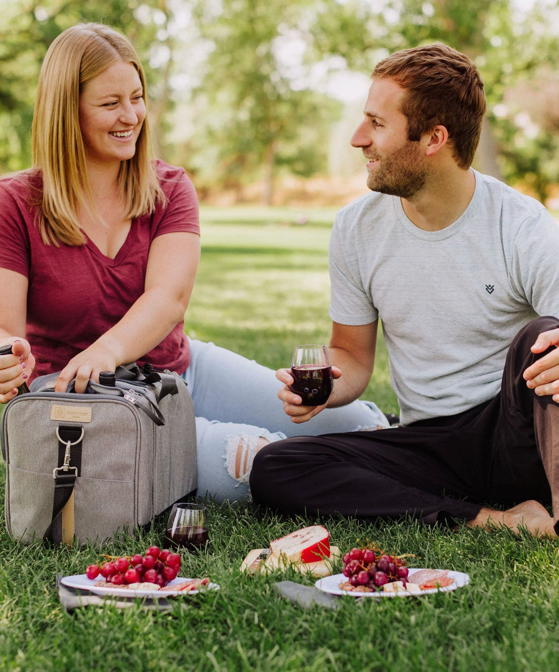 Malibu PT Frontier Edition Picnic Basket Cooler