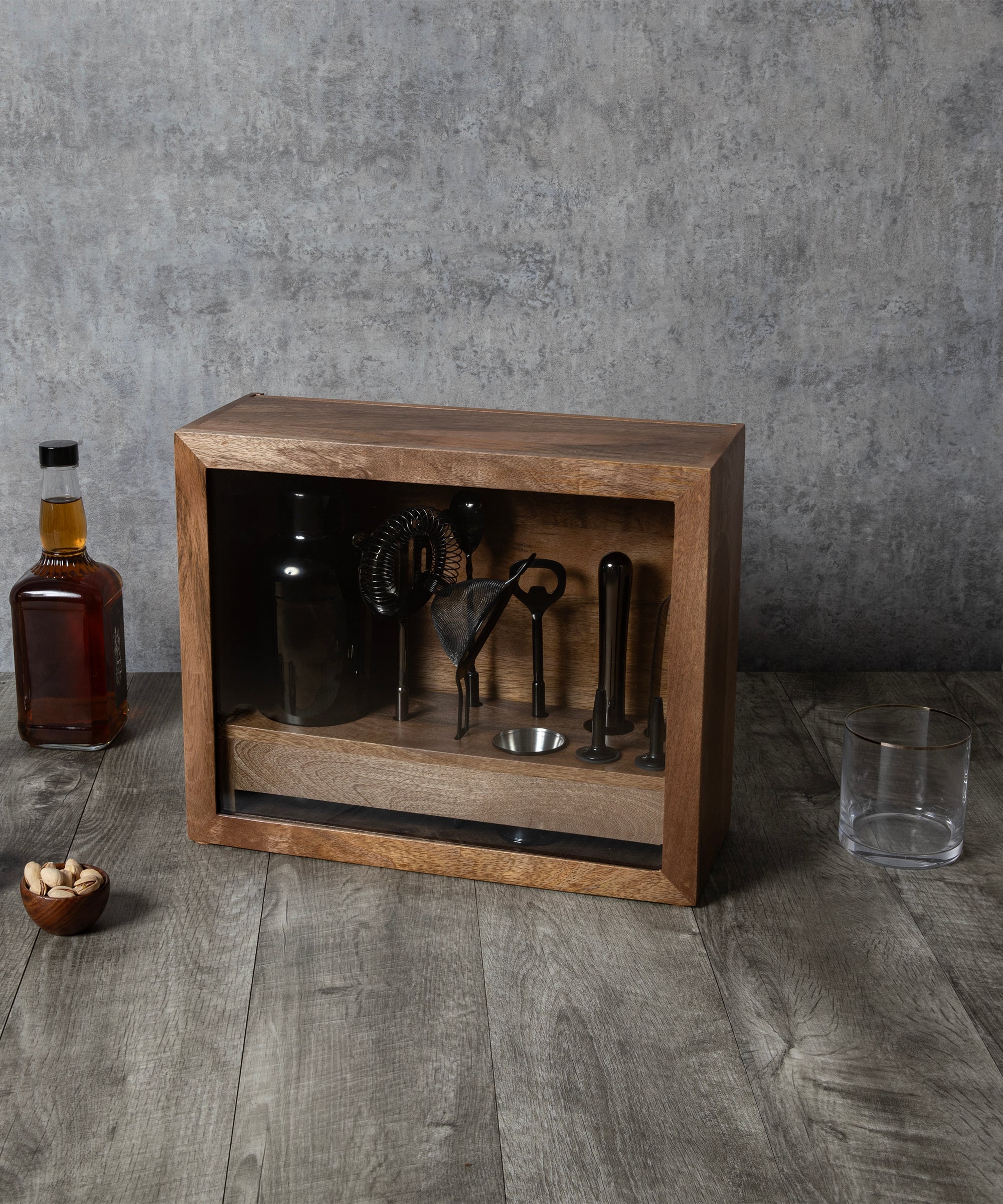 Old Fashioned Bar Set