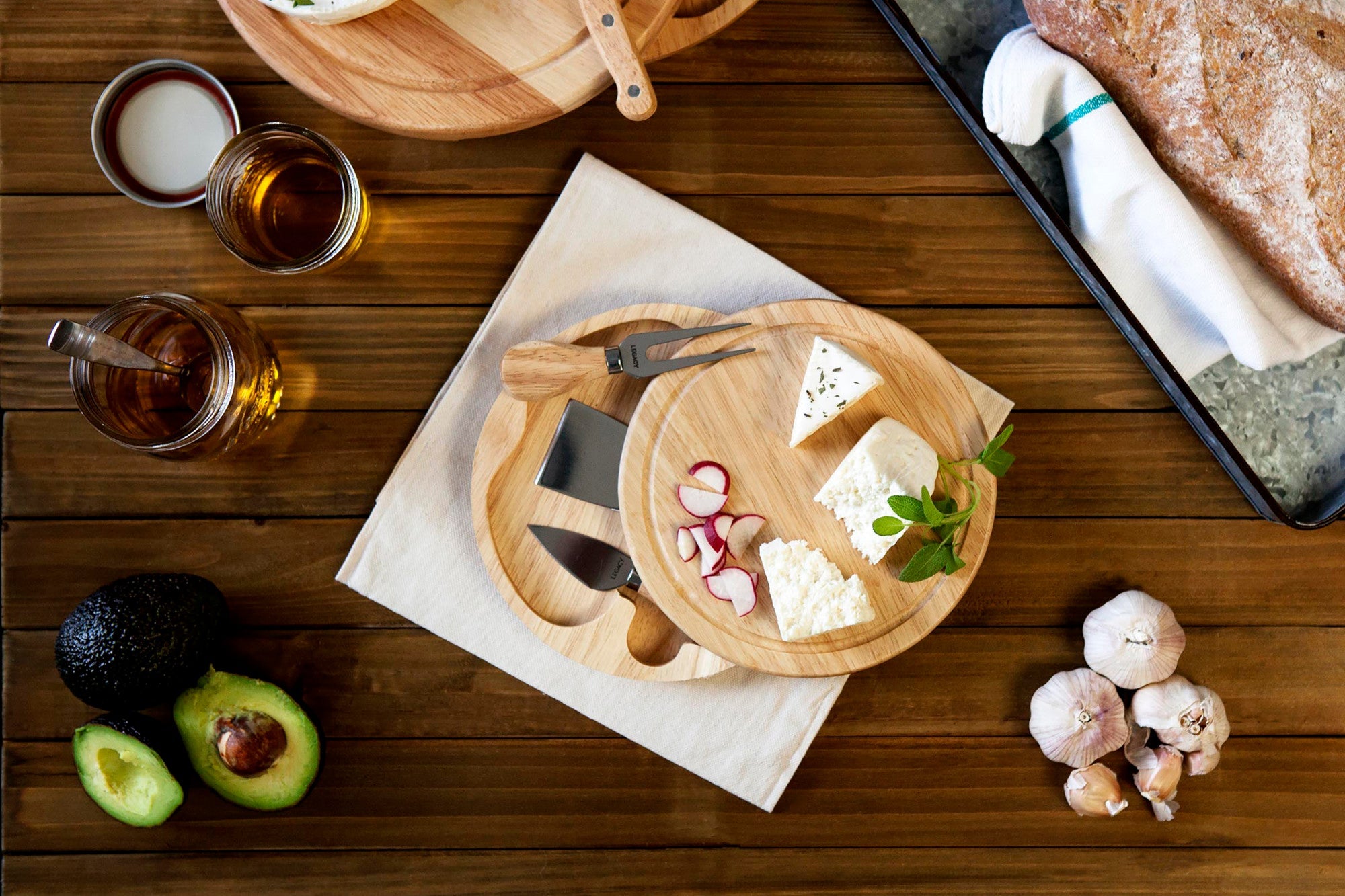 Brie Cheese Cutting Board & Tools Set