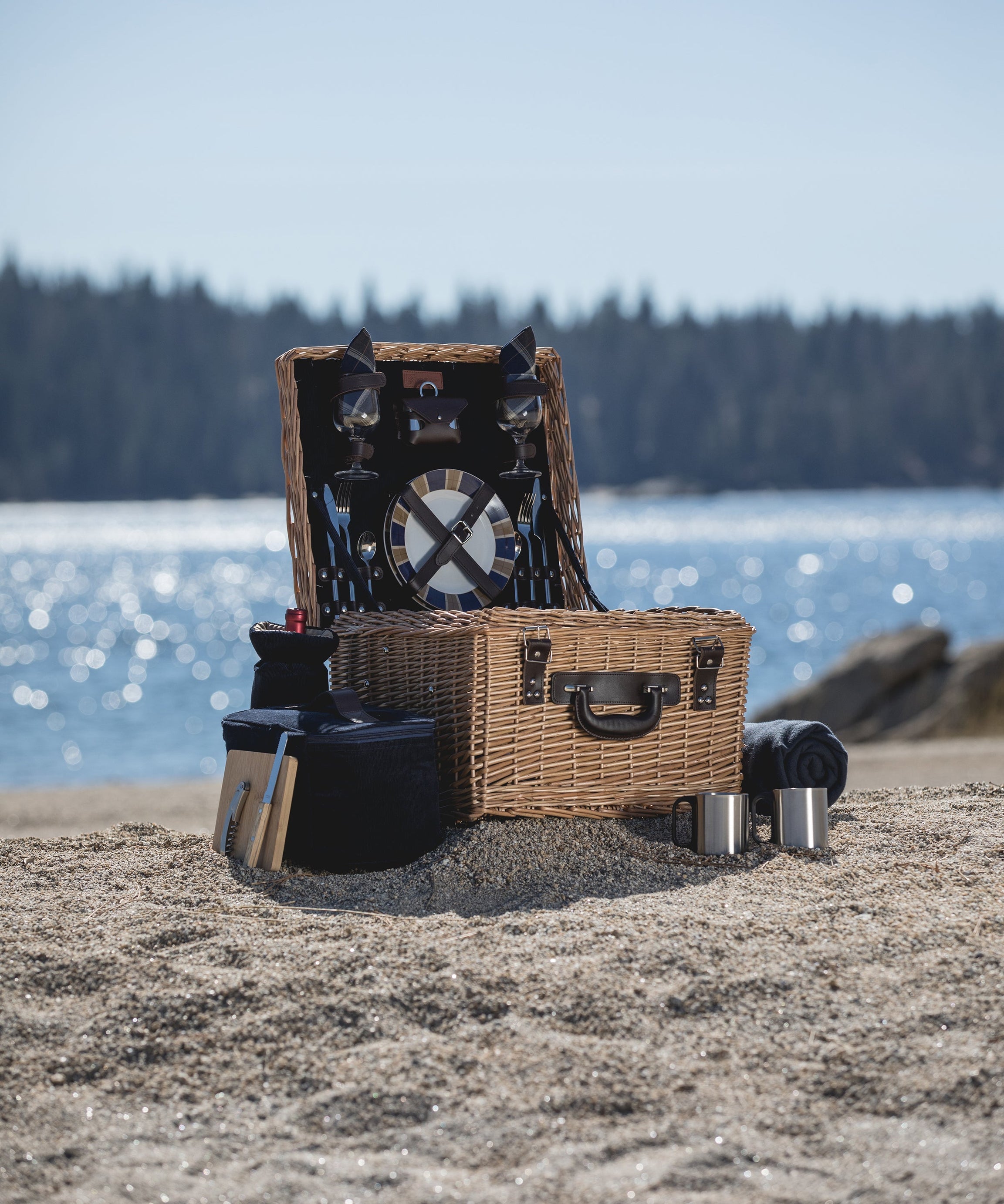 Canterbury Picnic Basket