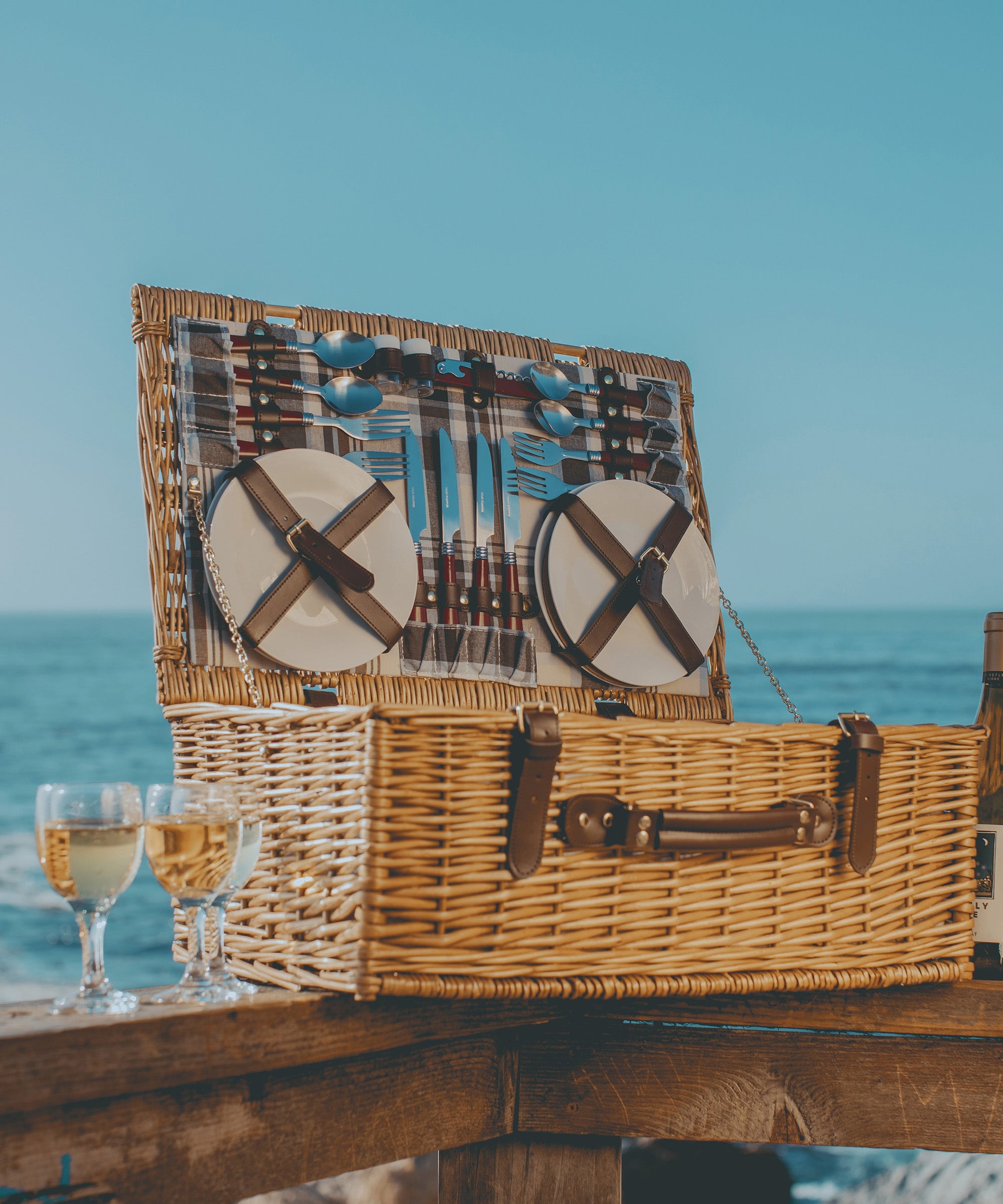 Newbury Picnic Basket