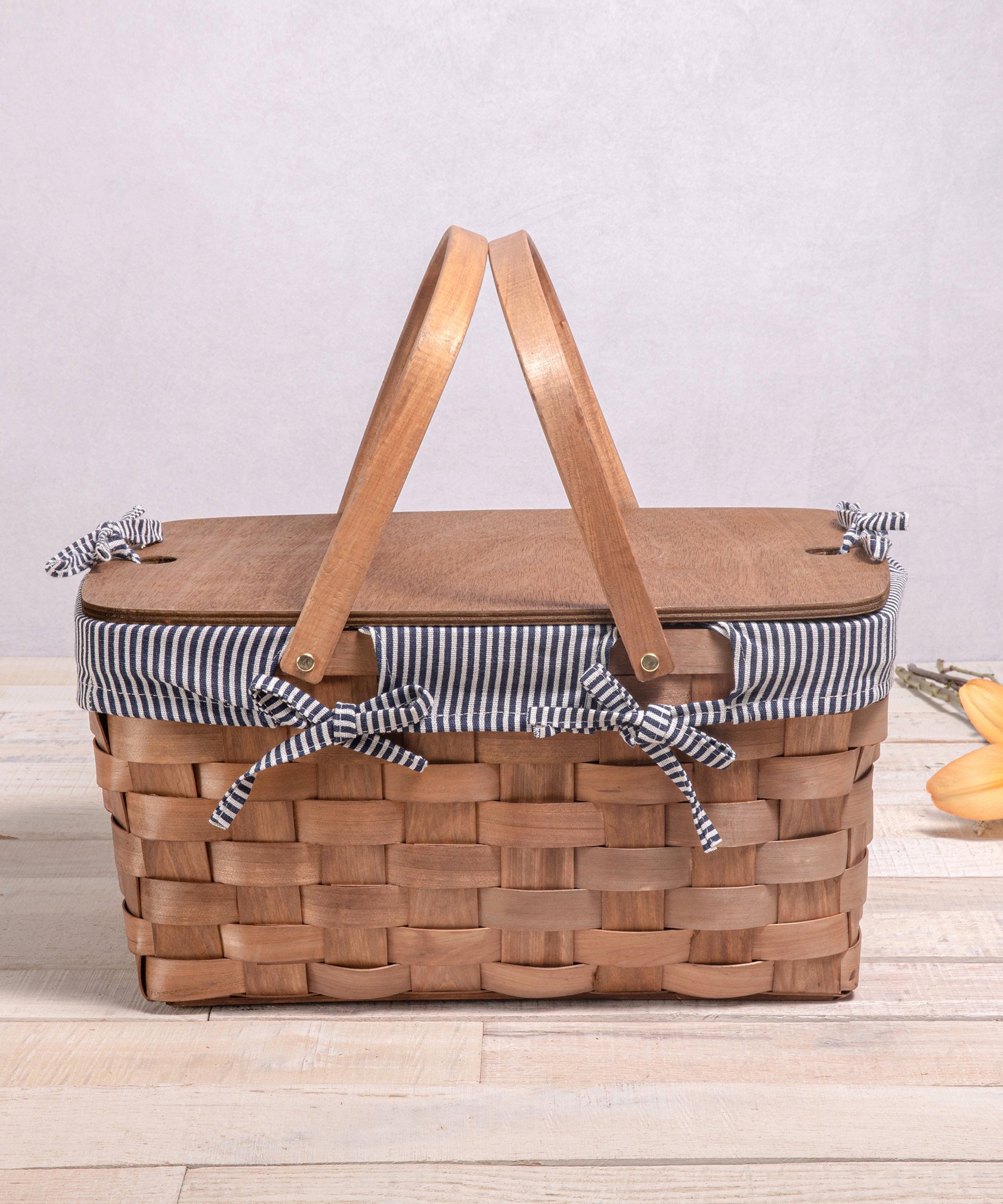 Kansas Handwoven Wood Picnic Basket