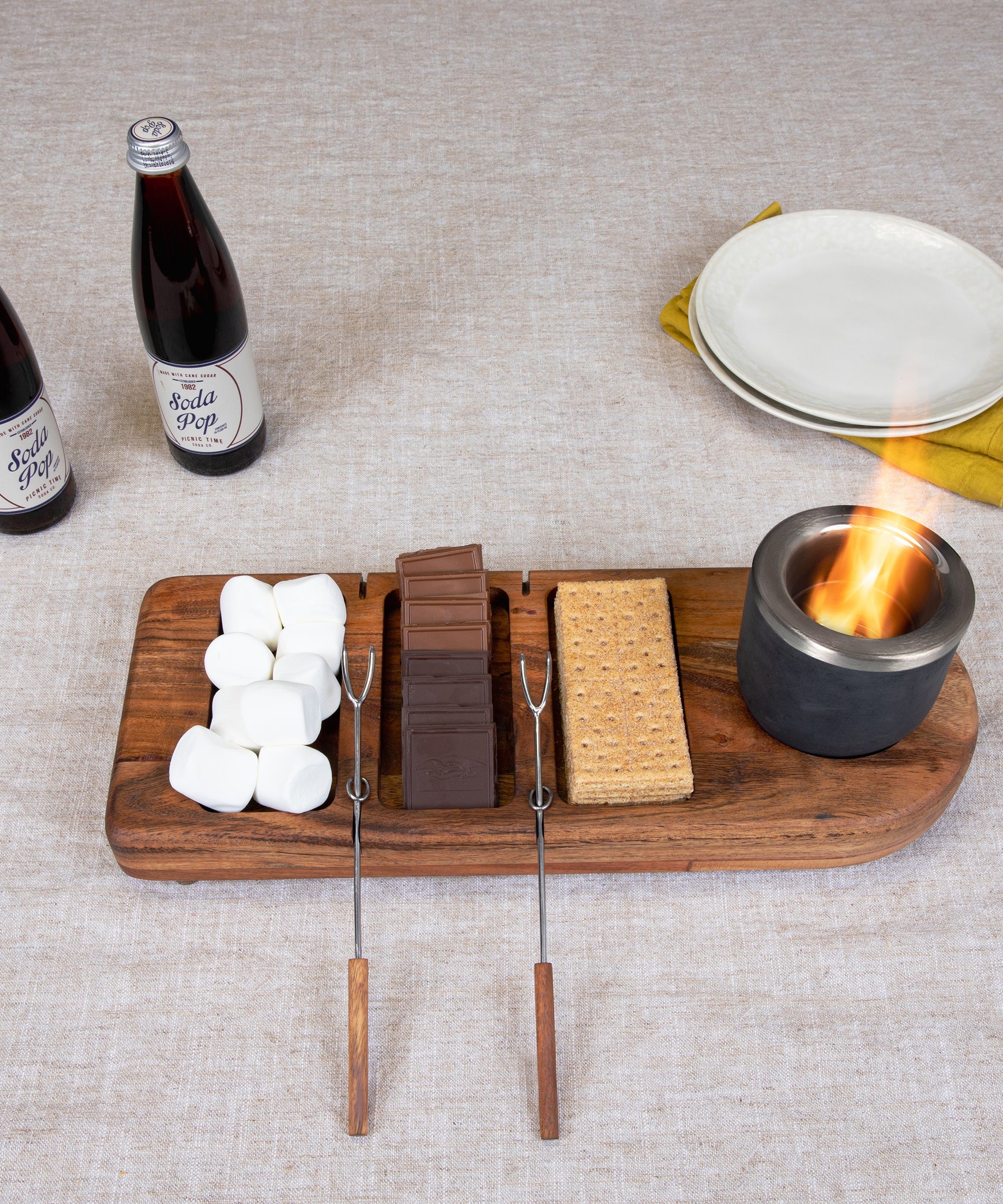 Dolce S'mores Kit with Tabletop Fire Pit