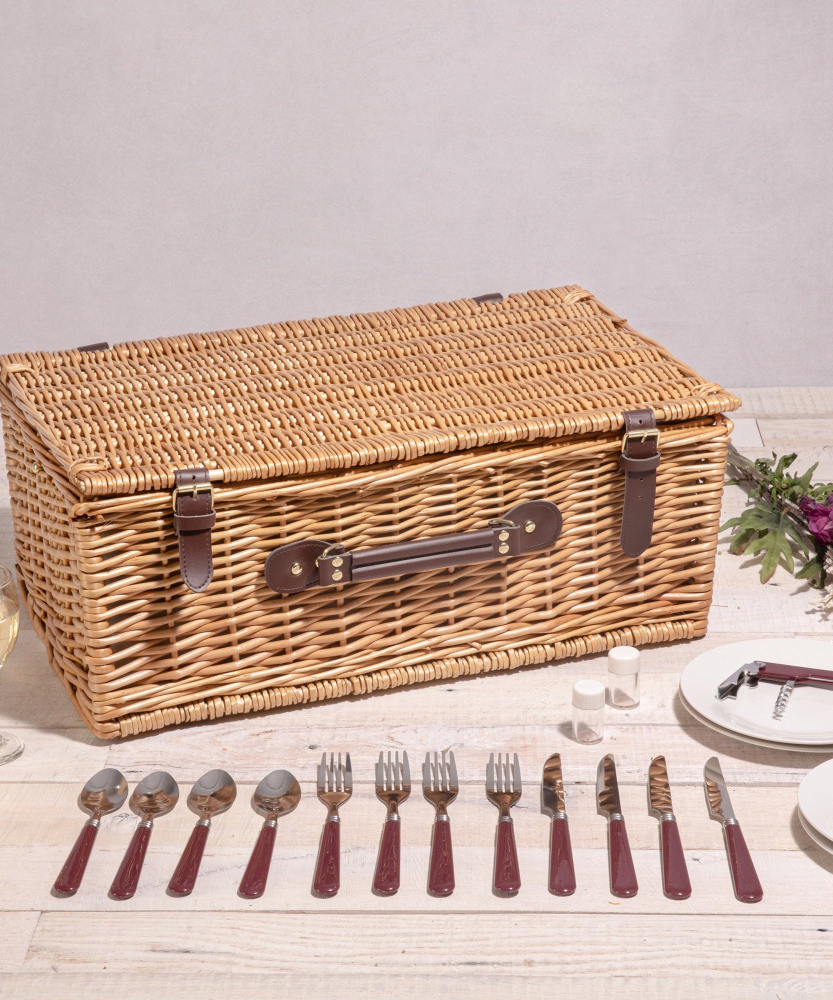 Newbury Picnic Basket