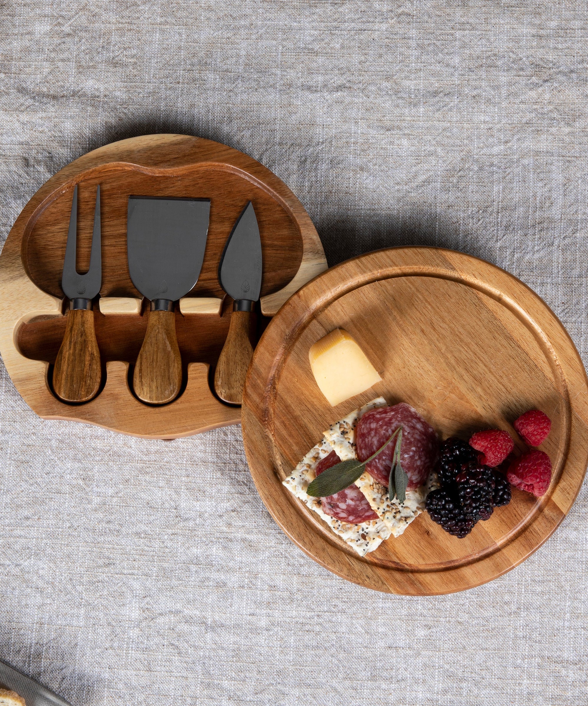 Acacia Brie Cheese Cutting Board & Tools Set