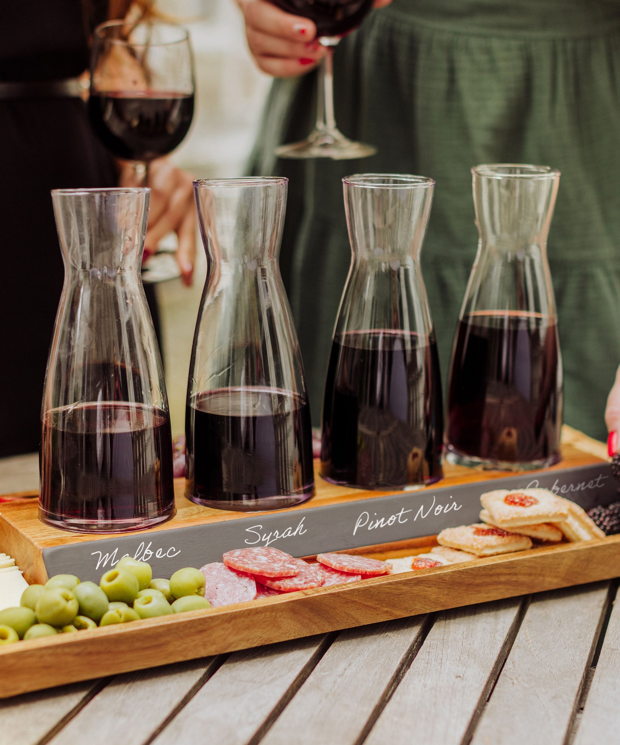 Cava Wine Tasting Kit with 4 Glass Carafes