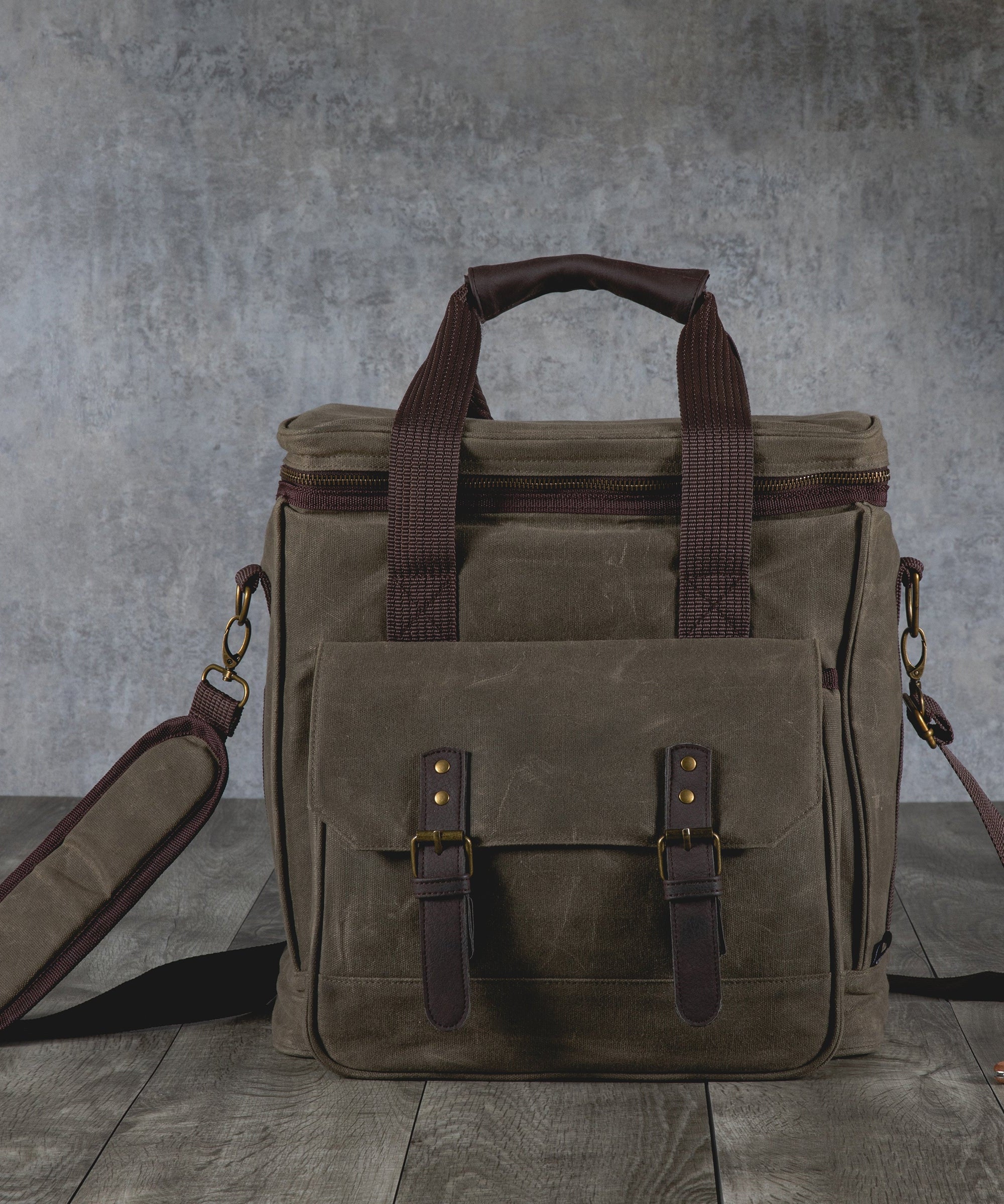 Weekender 6 Bottle Insulated Wine Bag