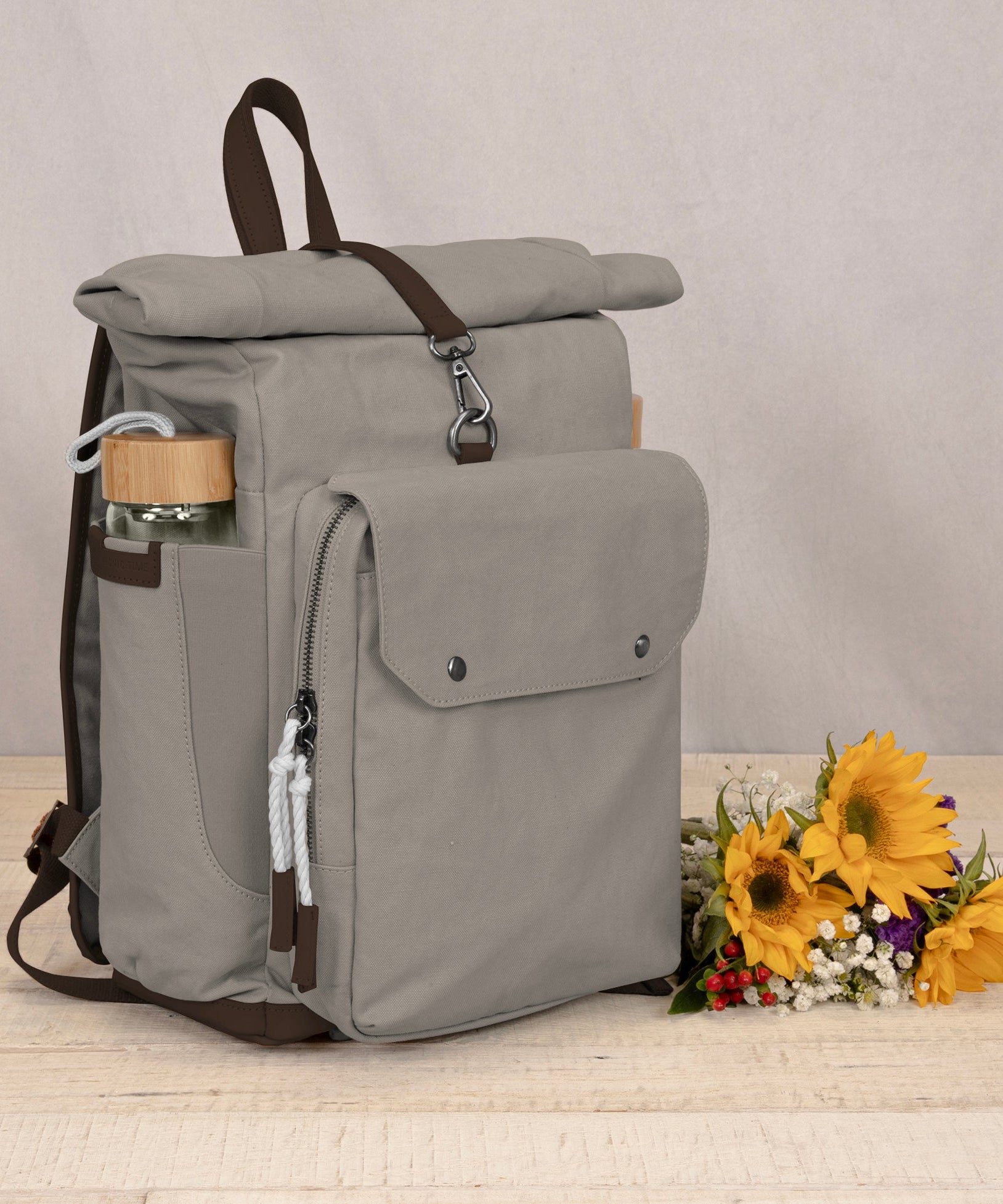 Carmel Roll Top Picnic Backpack Cooler with Utensil Set & Glass Water Bottles