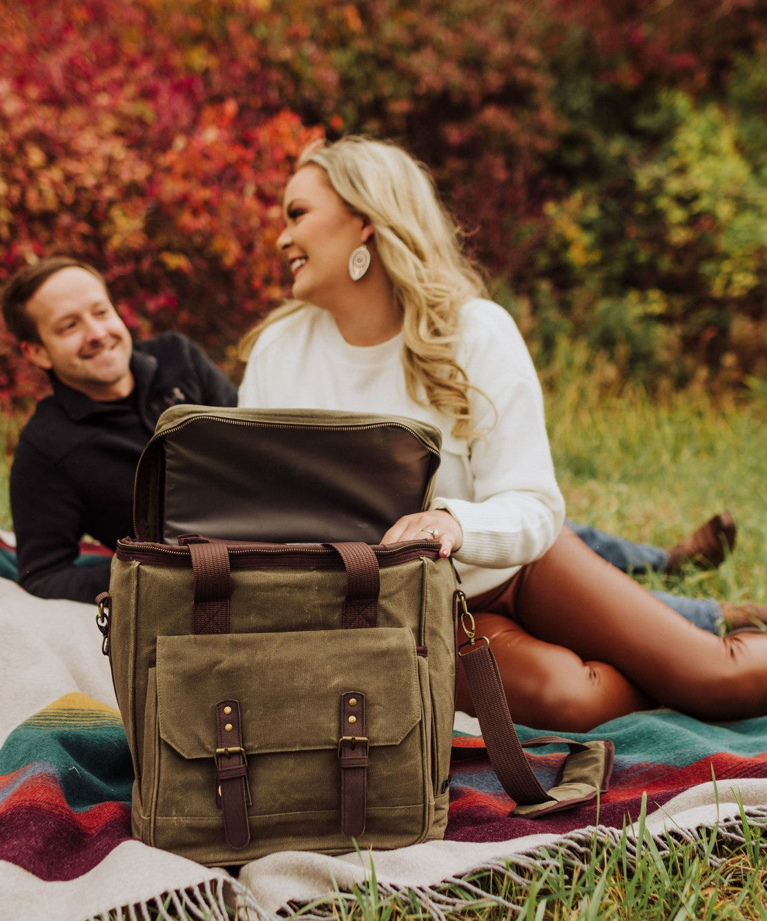 Weekender 6 Bottle Insulated Wine Bag with Trolley
