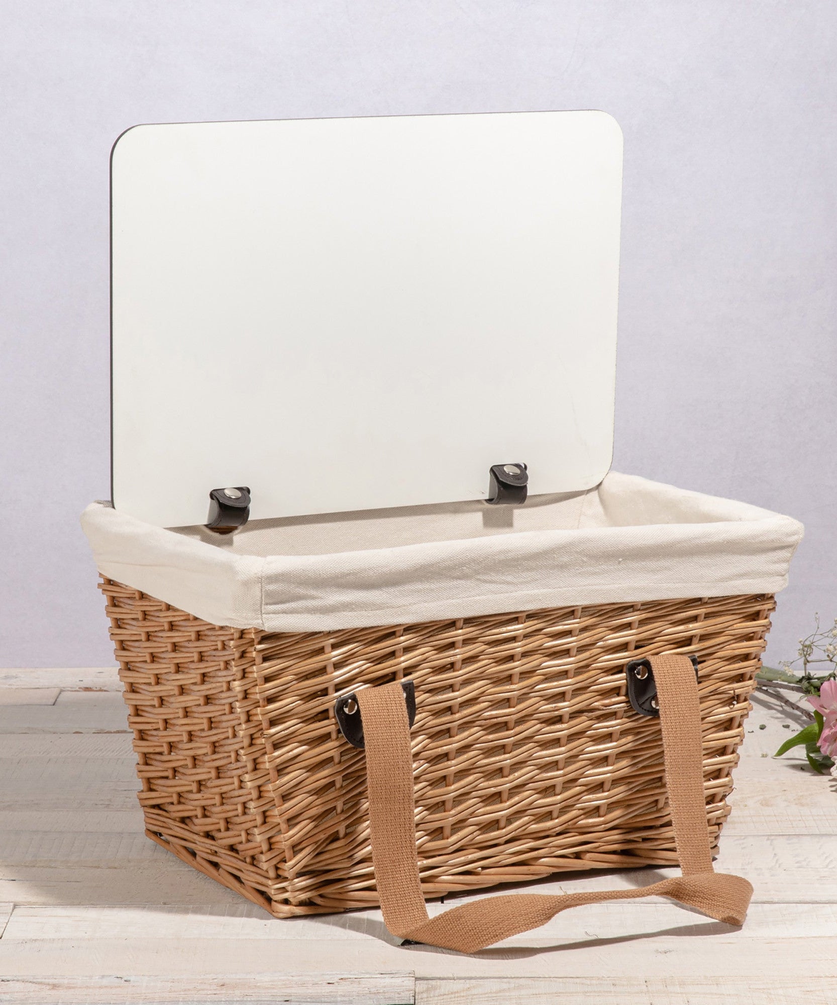 Canasta Wicker Basket