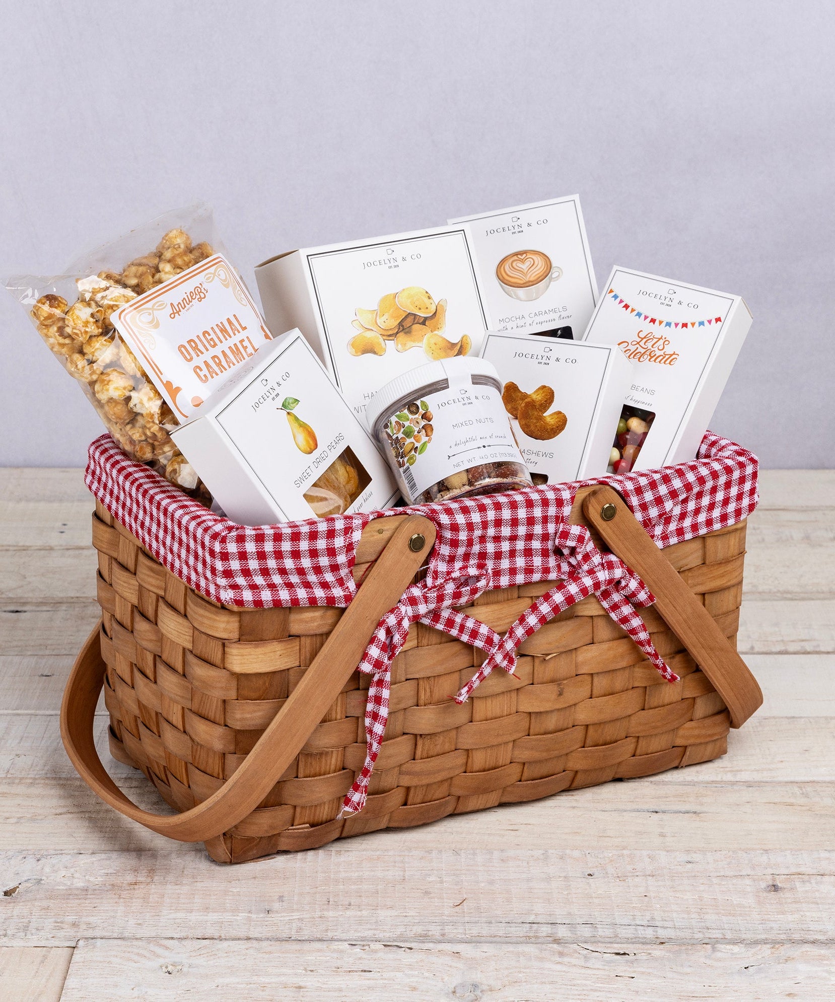 Farmhouse Basket with Gourmet Gift Pack