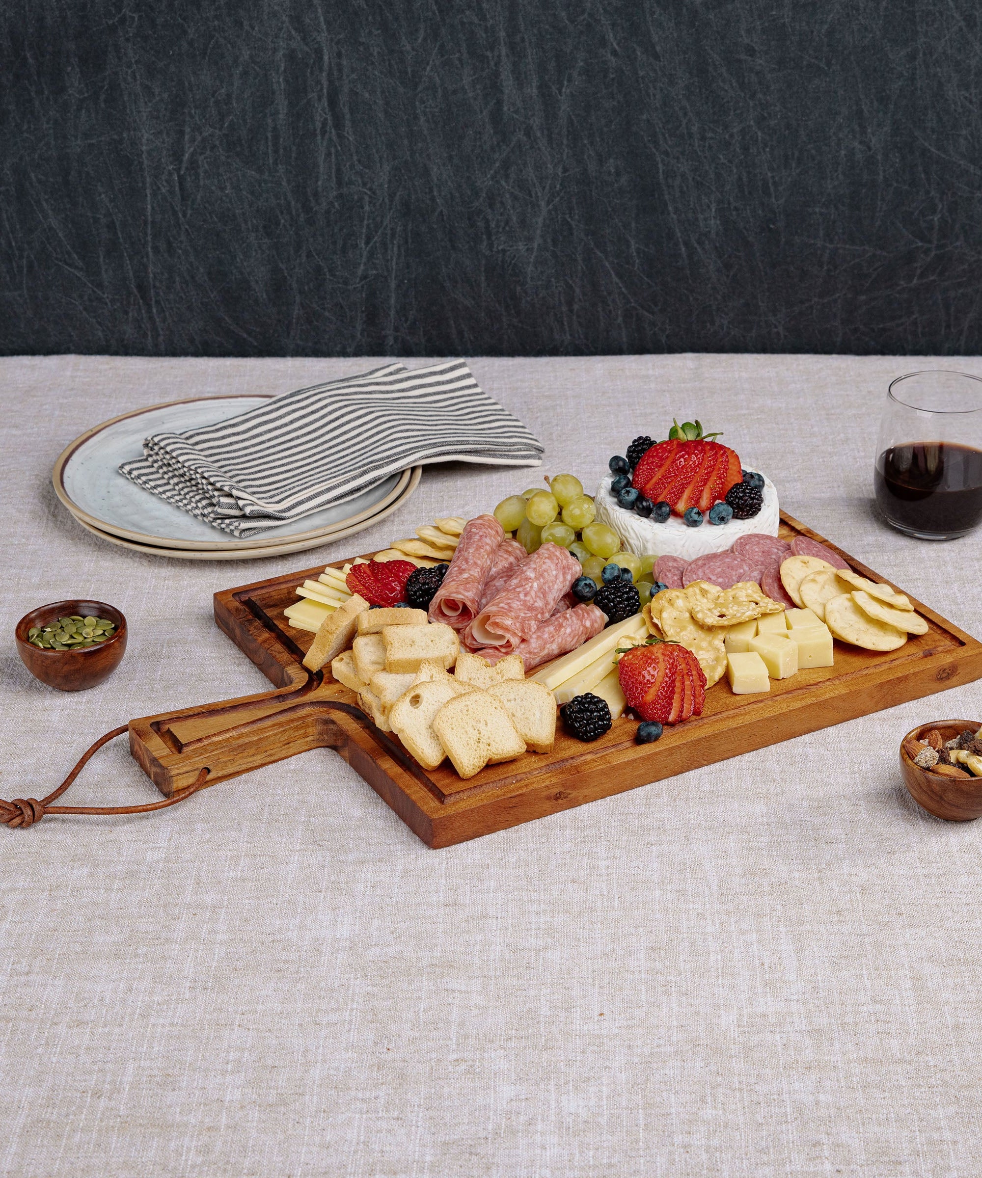 Tagliere Rectangular Charcuterie Board - Grazingbelles