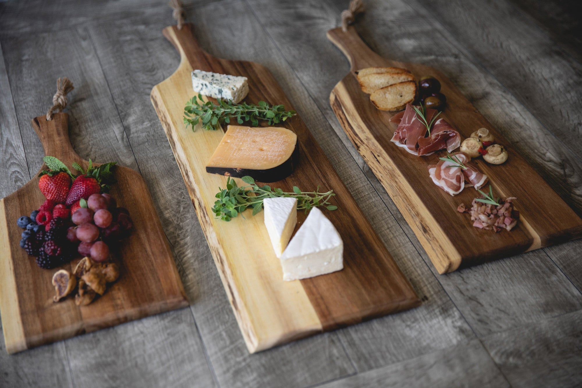 Artisan 30" Acacia Charcuterie Board