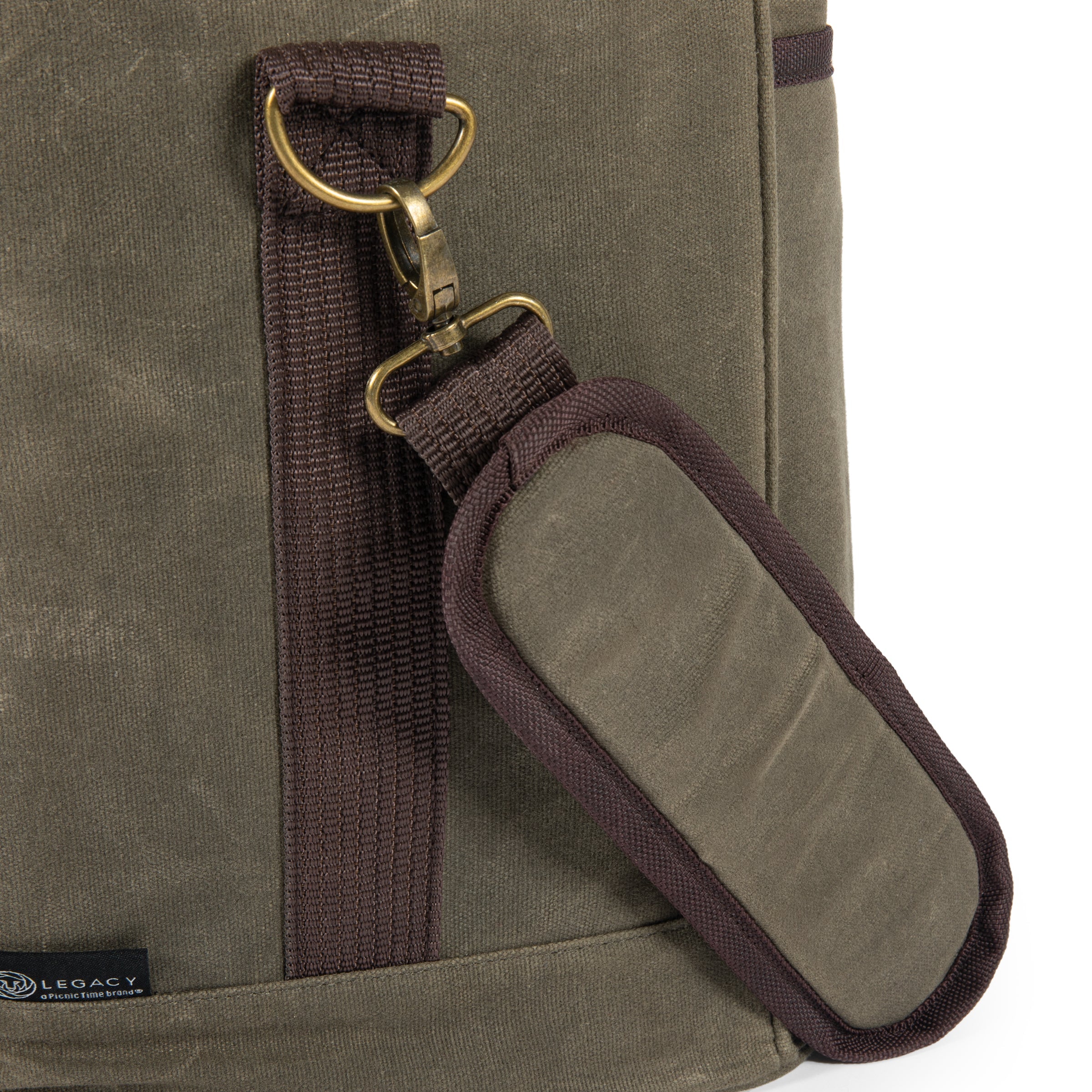 Weekender 6 Bottle Insulated Wine Bag with Trolley