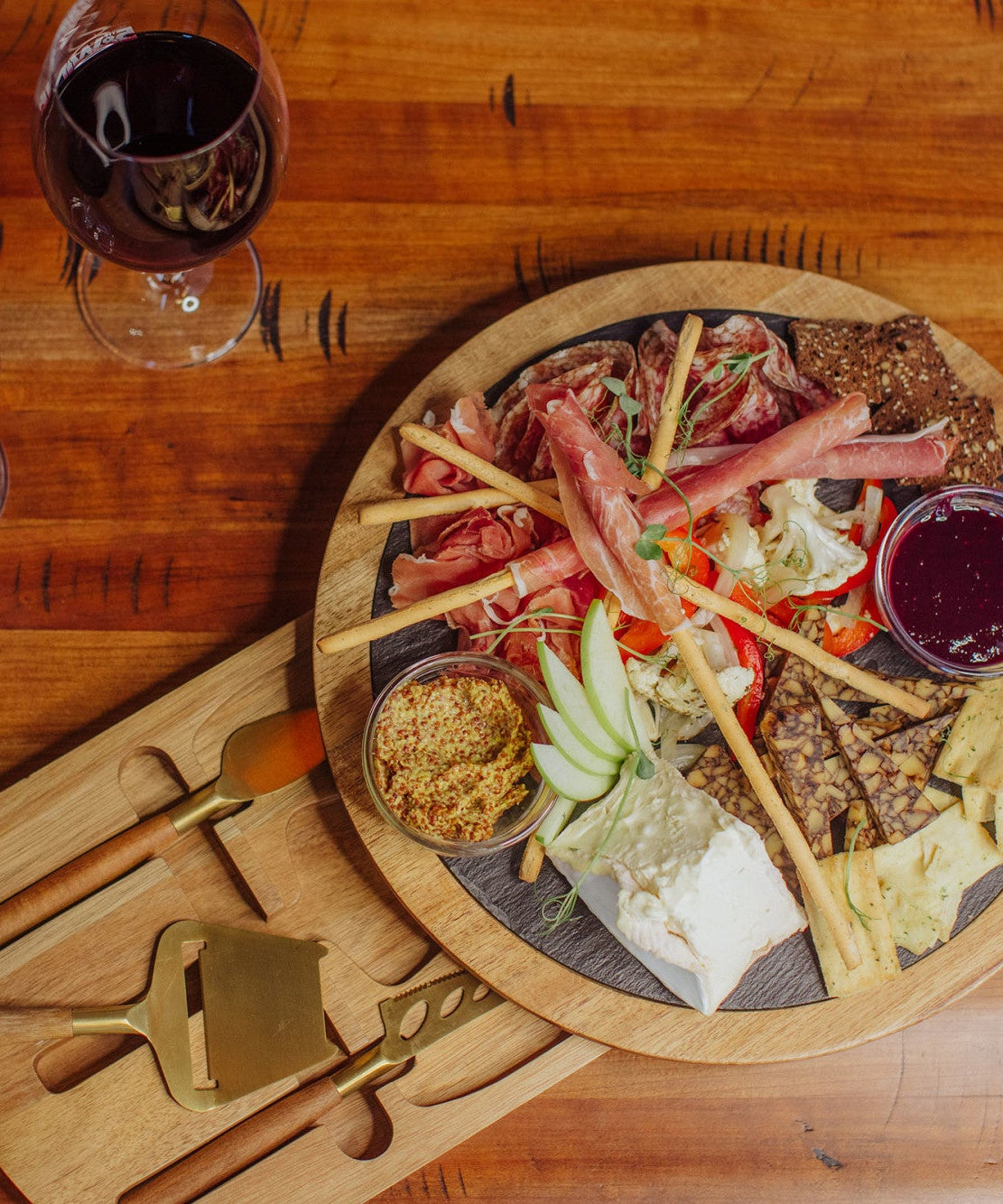Insignia Acacia and Slate Serving Board with Cheese Tools