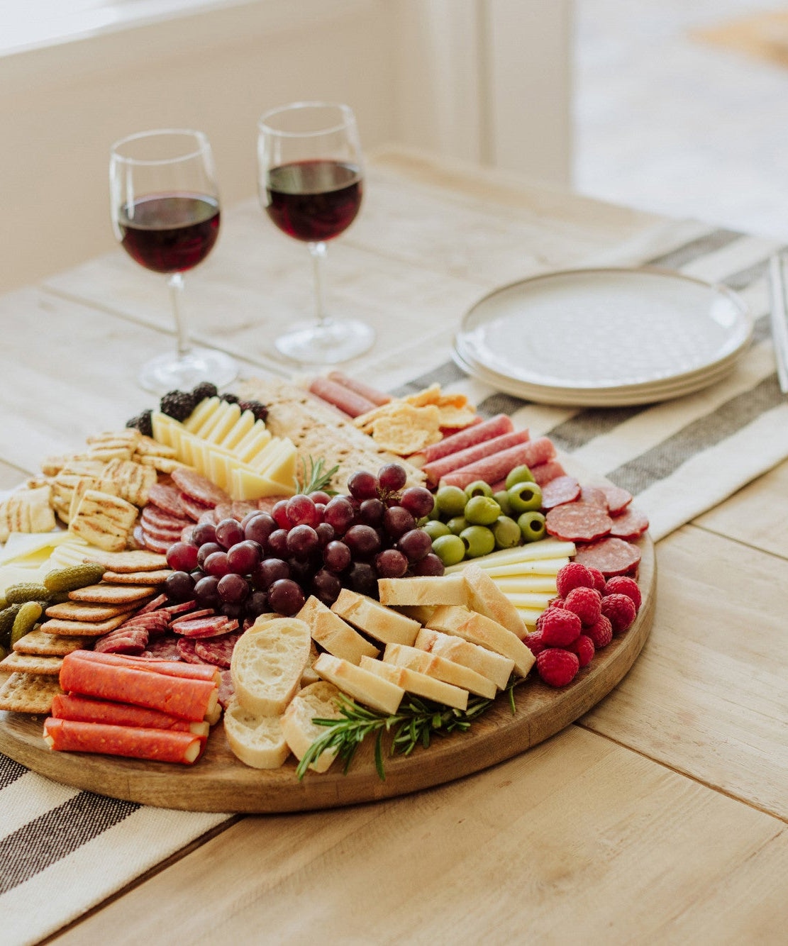 Ravi Round Charcuterie Board