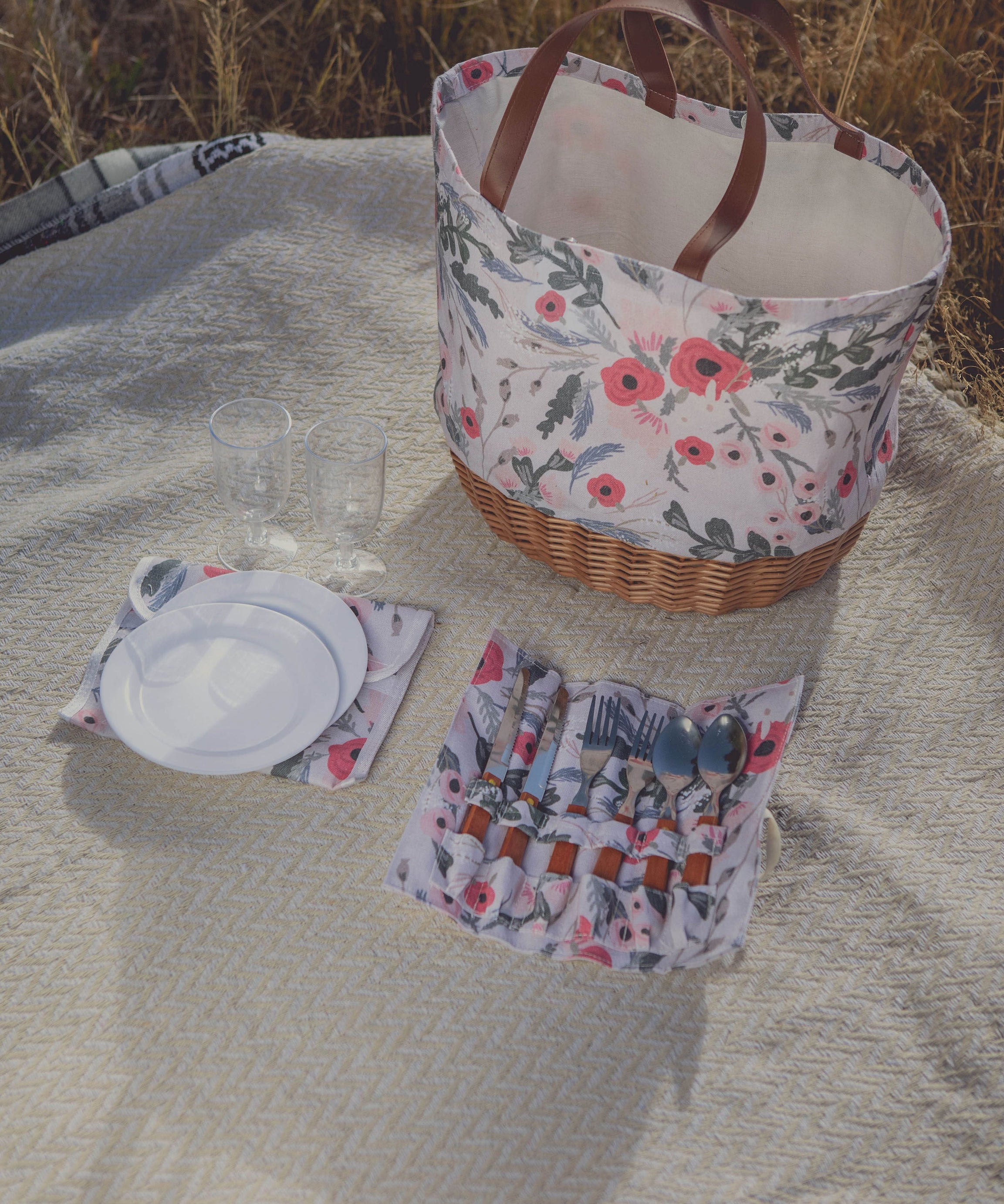 Promenade Picnic Basket
