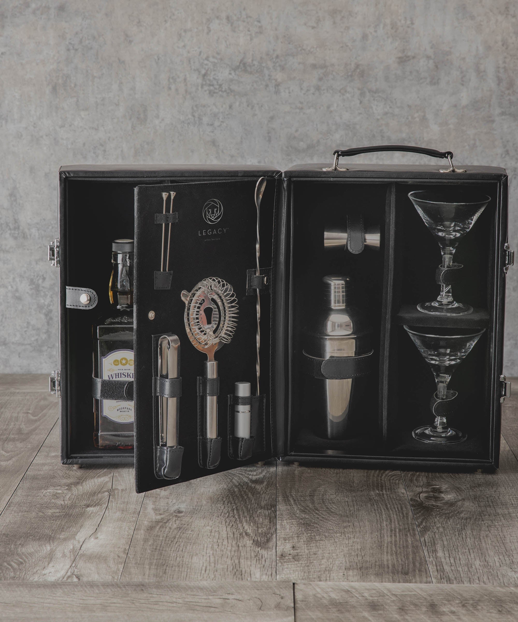 Manhattan Cocktail Case
