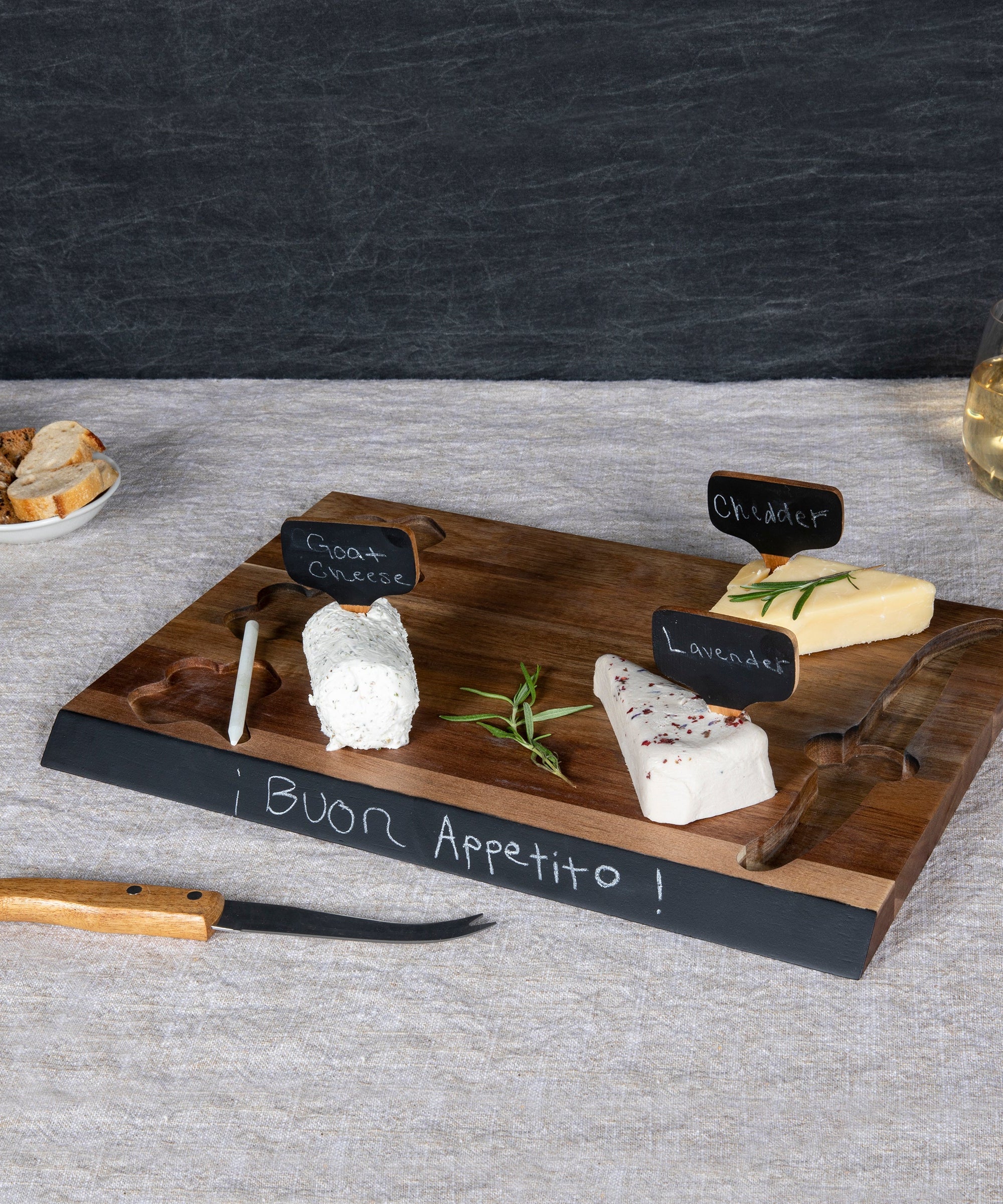 Delio Acacia Cheese Cutting Board & Tools Set