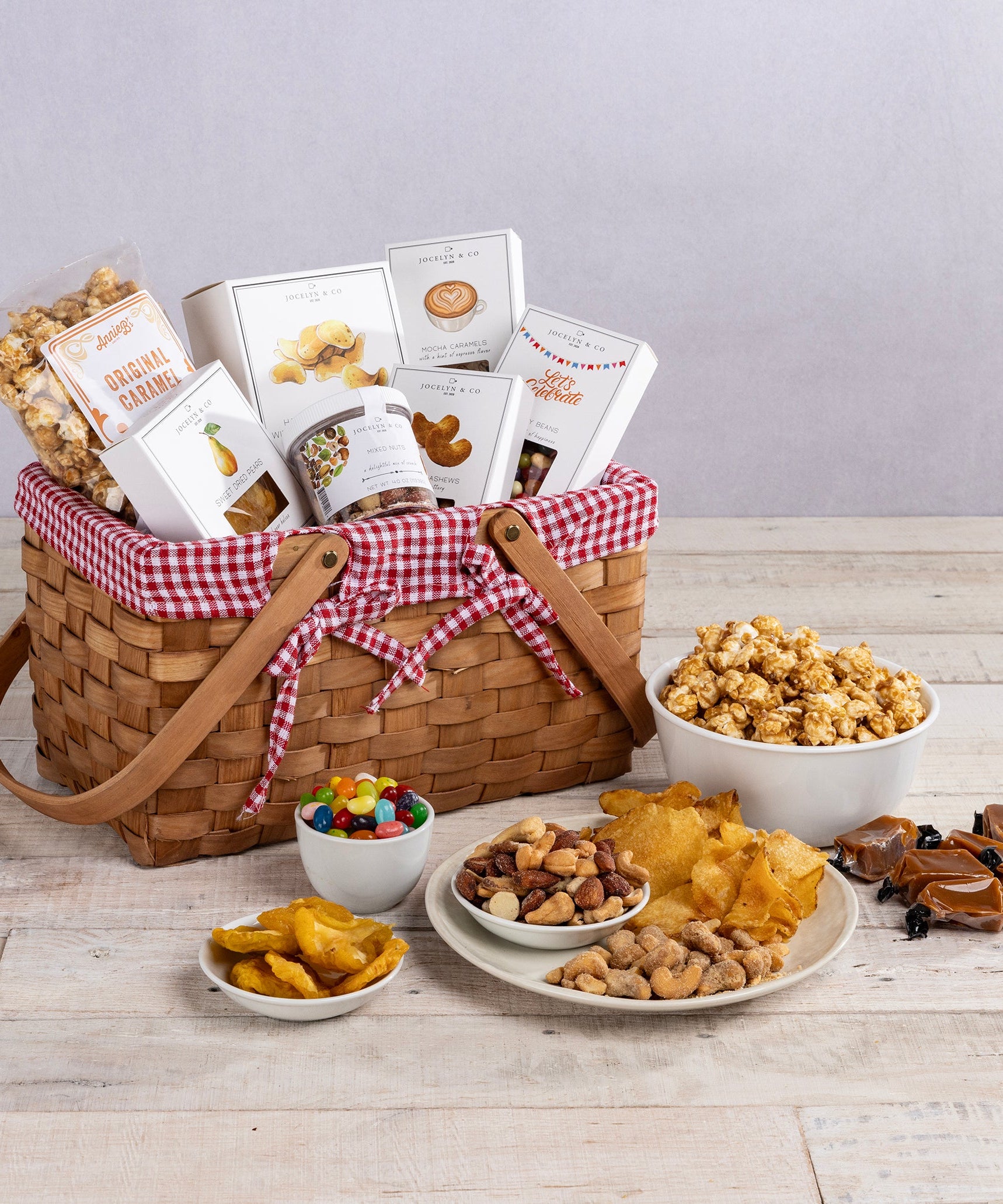 Farmhouse Basket with Gourmet Gift Pack