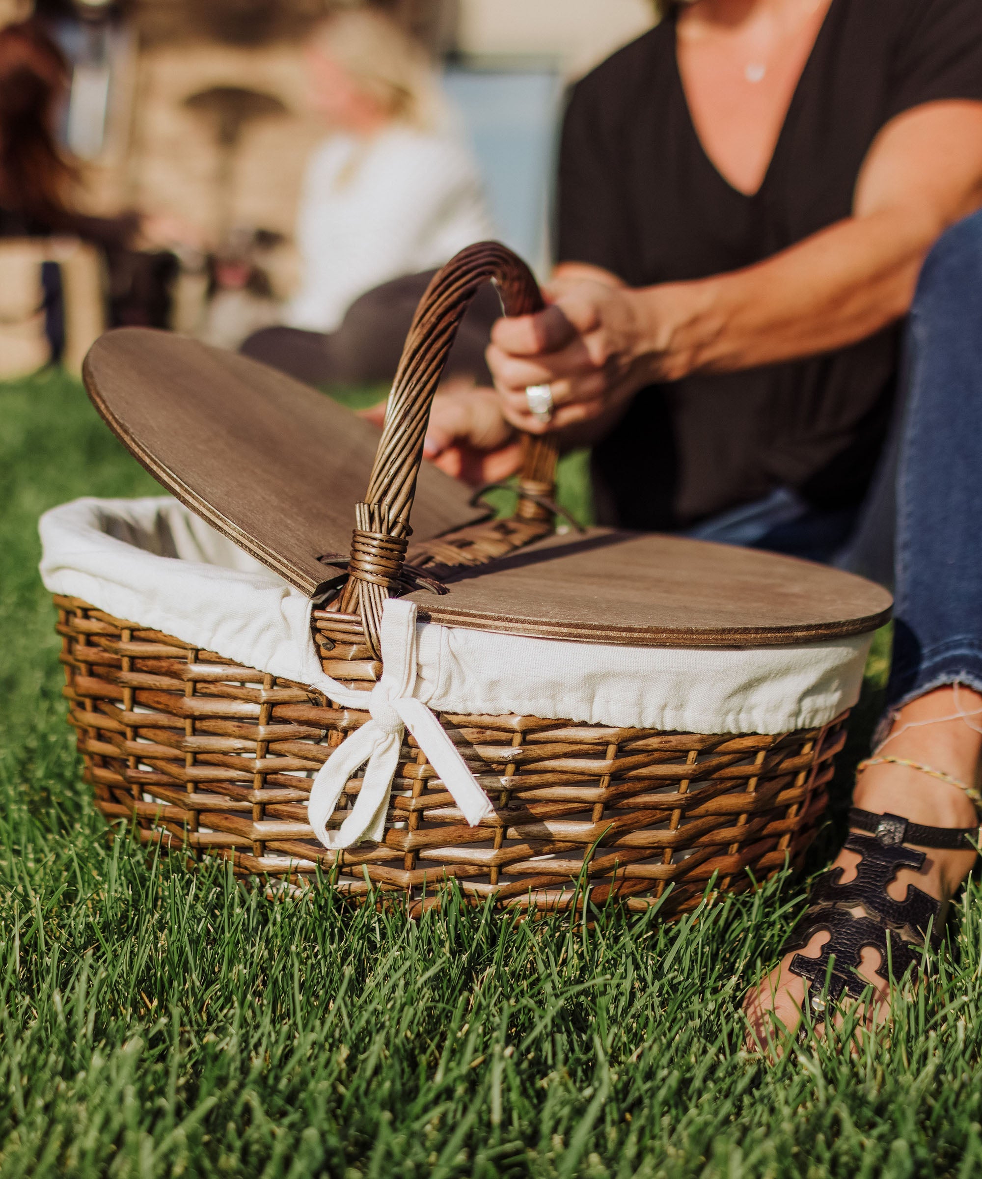 Country Picnic Basket
