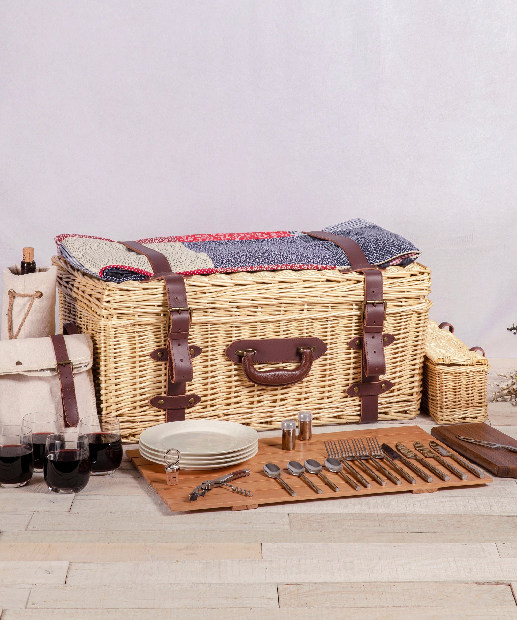 Charleston Picnic Basket