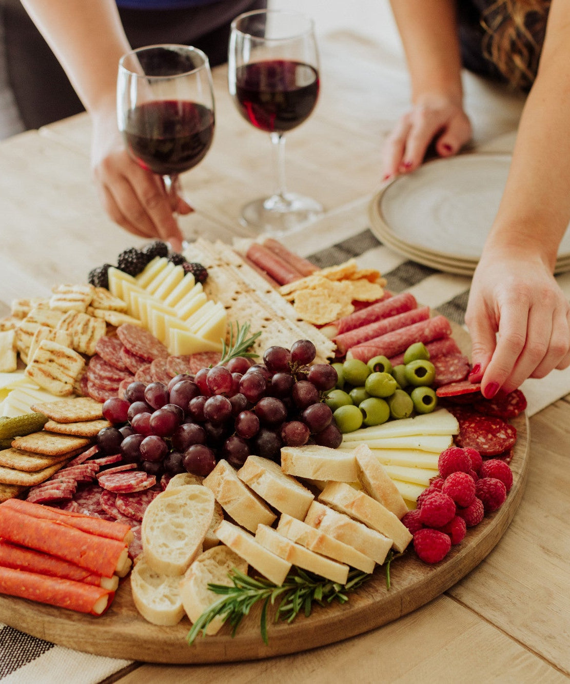 Ravi Round Charcuterie Board