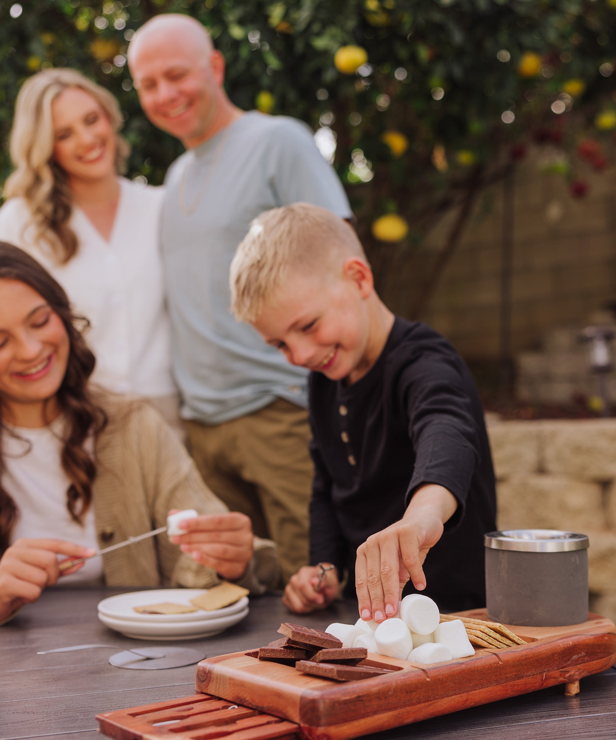 Dolce S'mores Kit with Tabletop Fire Pit