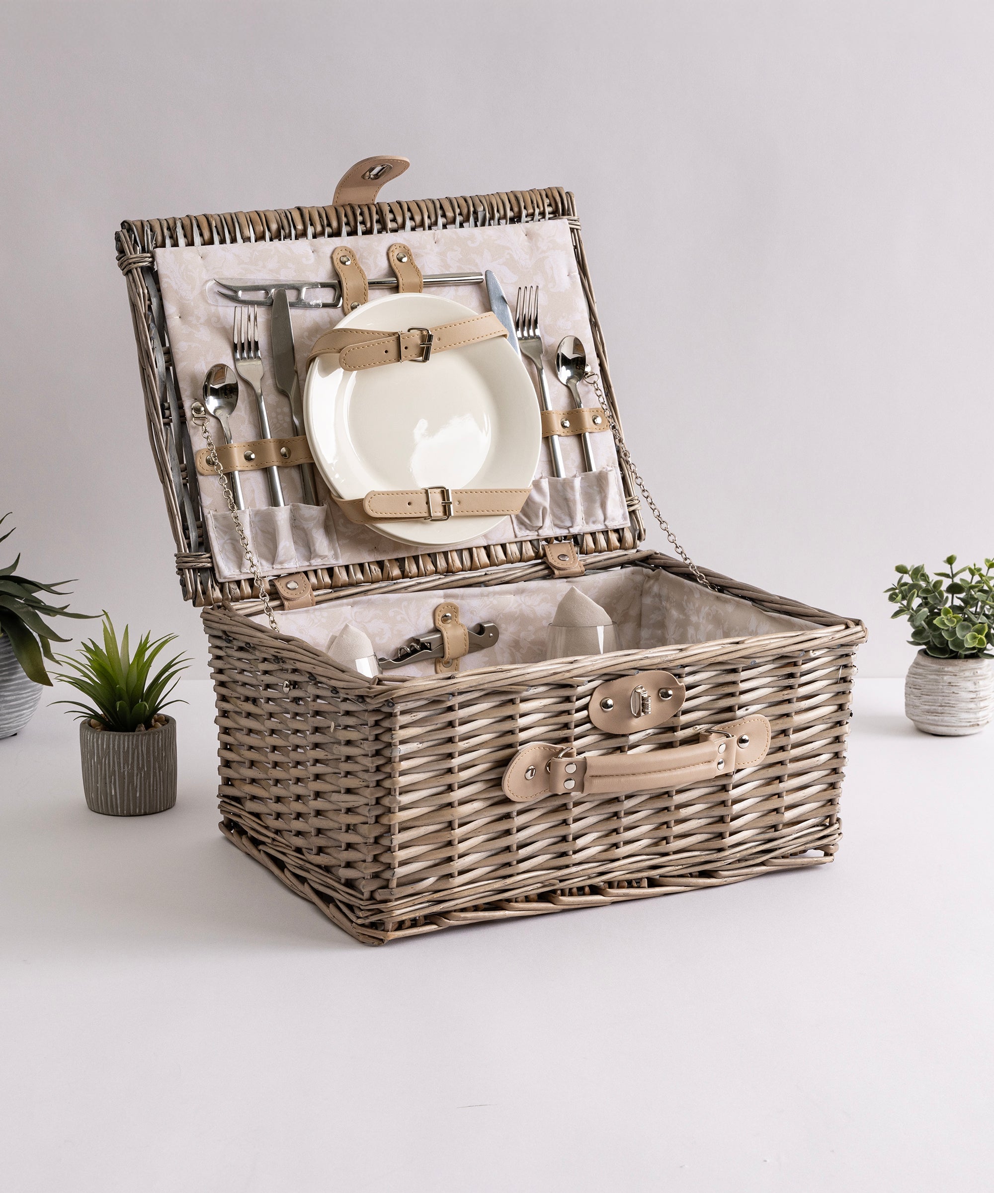 Classic Picnic Basket for 2