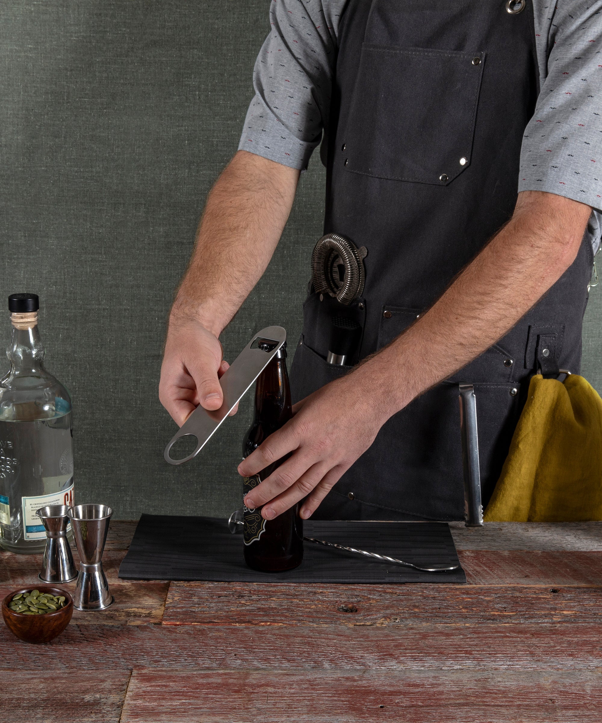 Collins Waxed Canvas Mixologist Apron