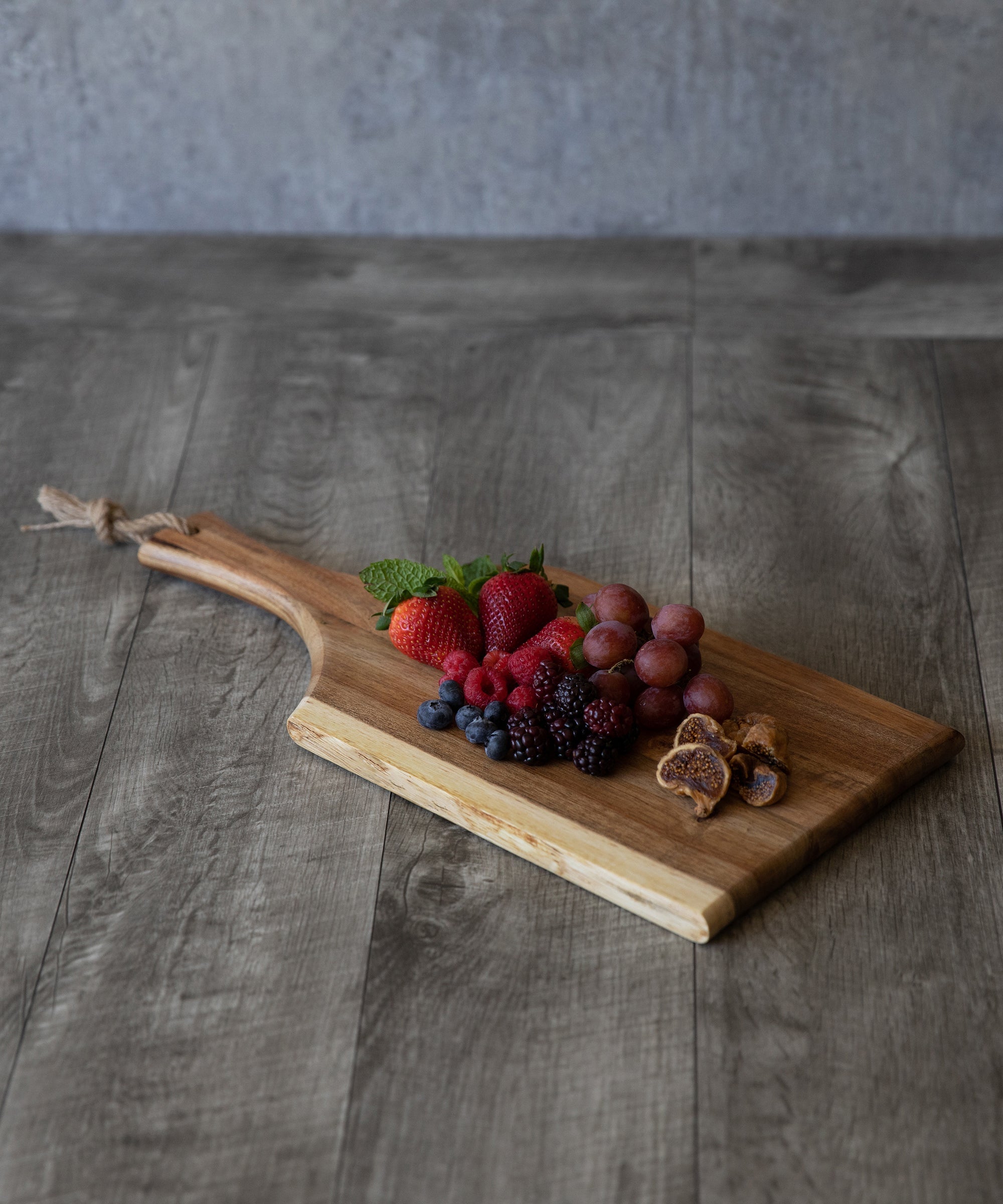 Artisan 18" Acacia Charcuterie Board