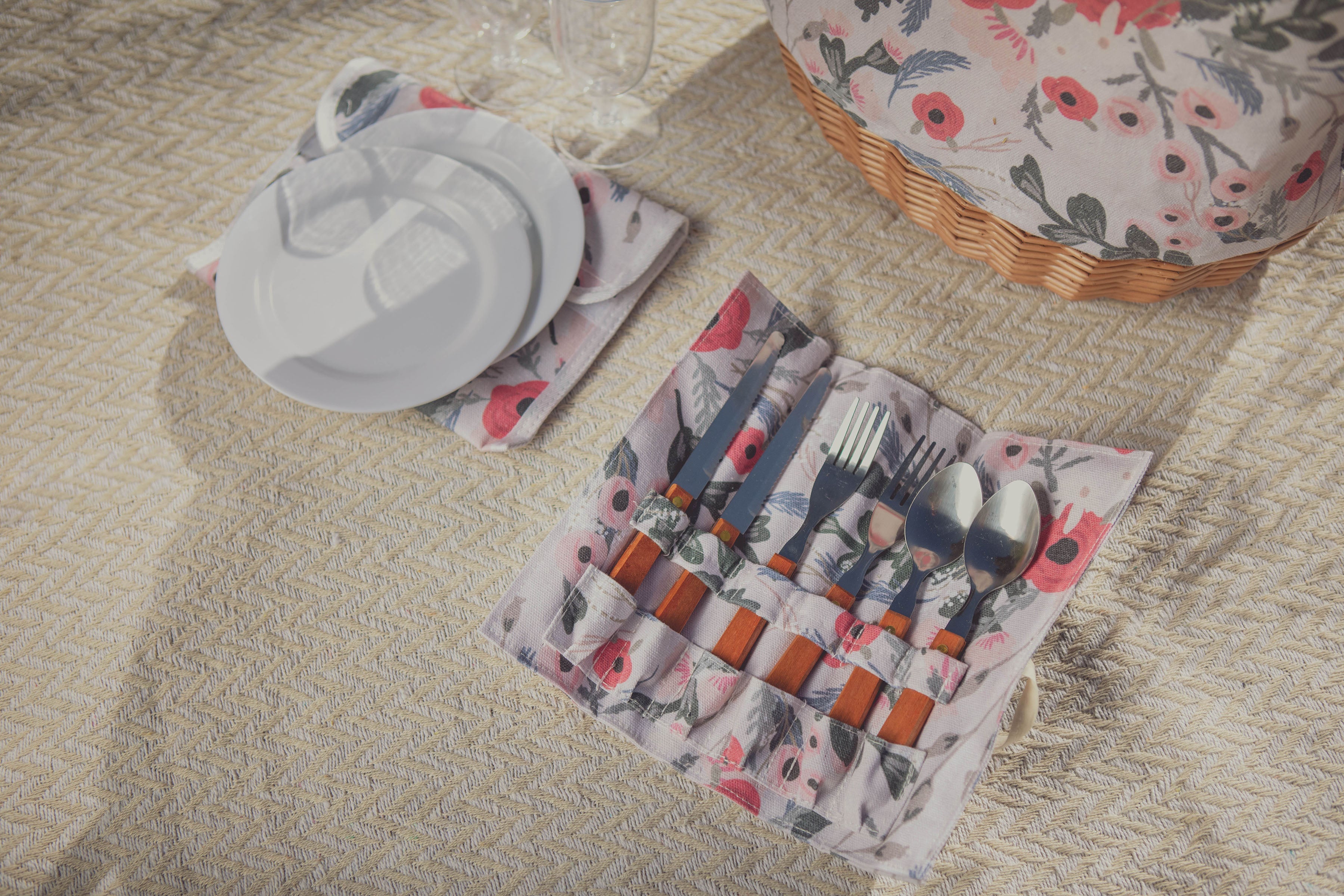 Promenade Picnic Basket