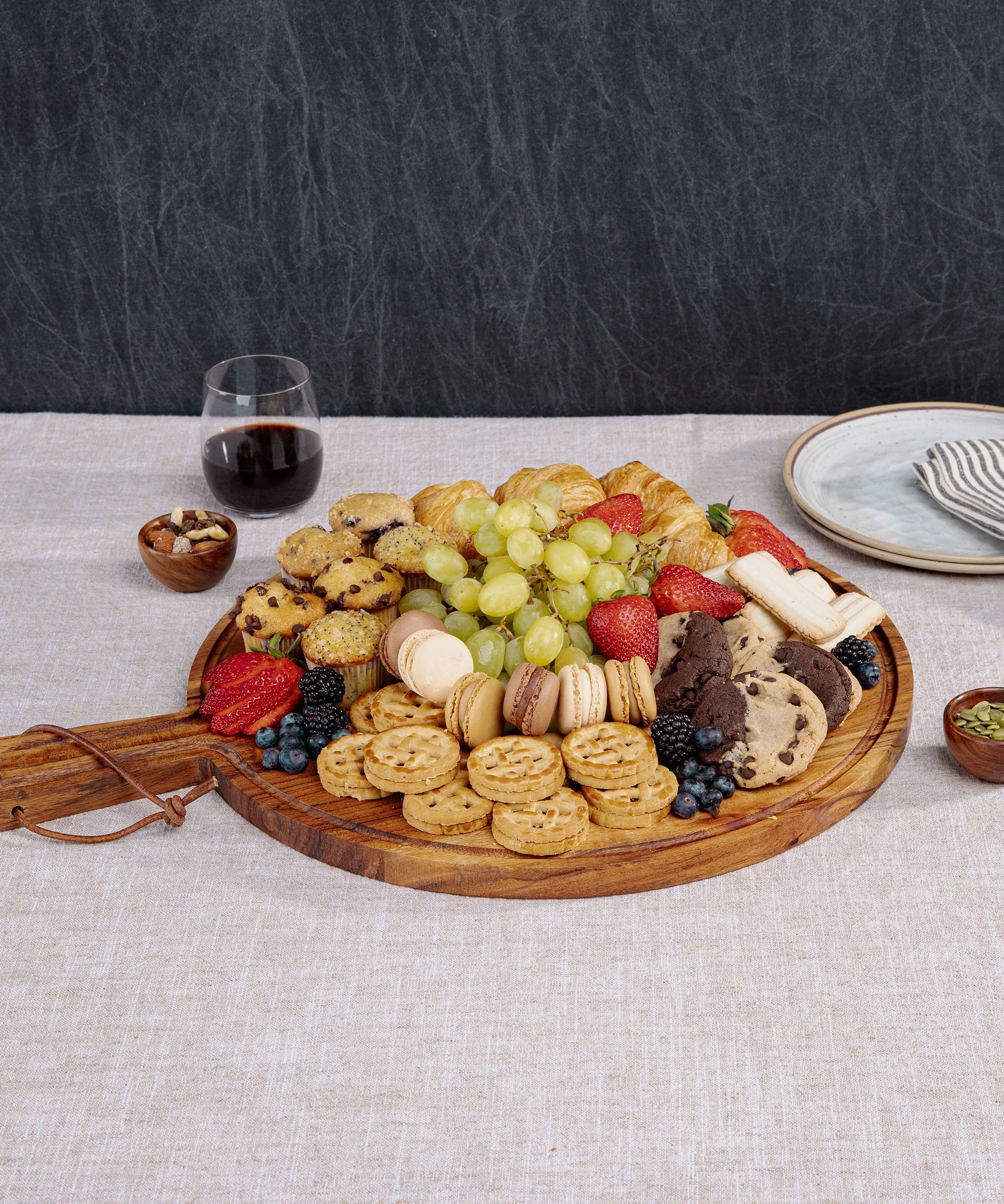Tagliere Round Charcuterie Board