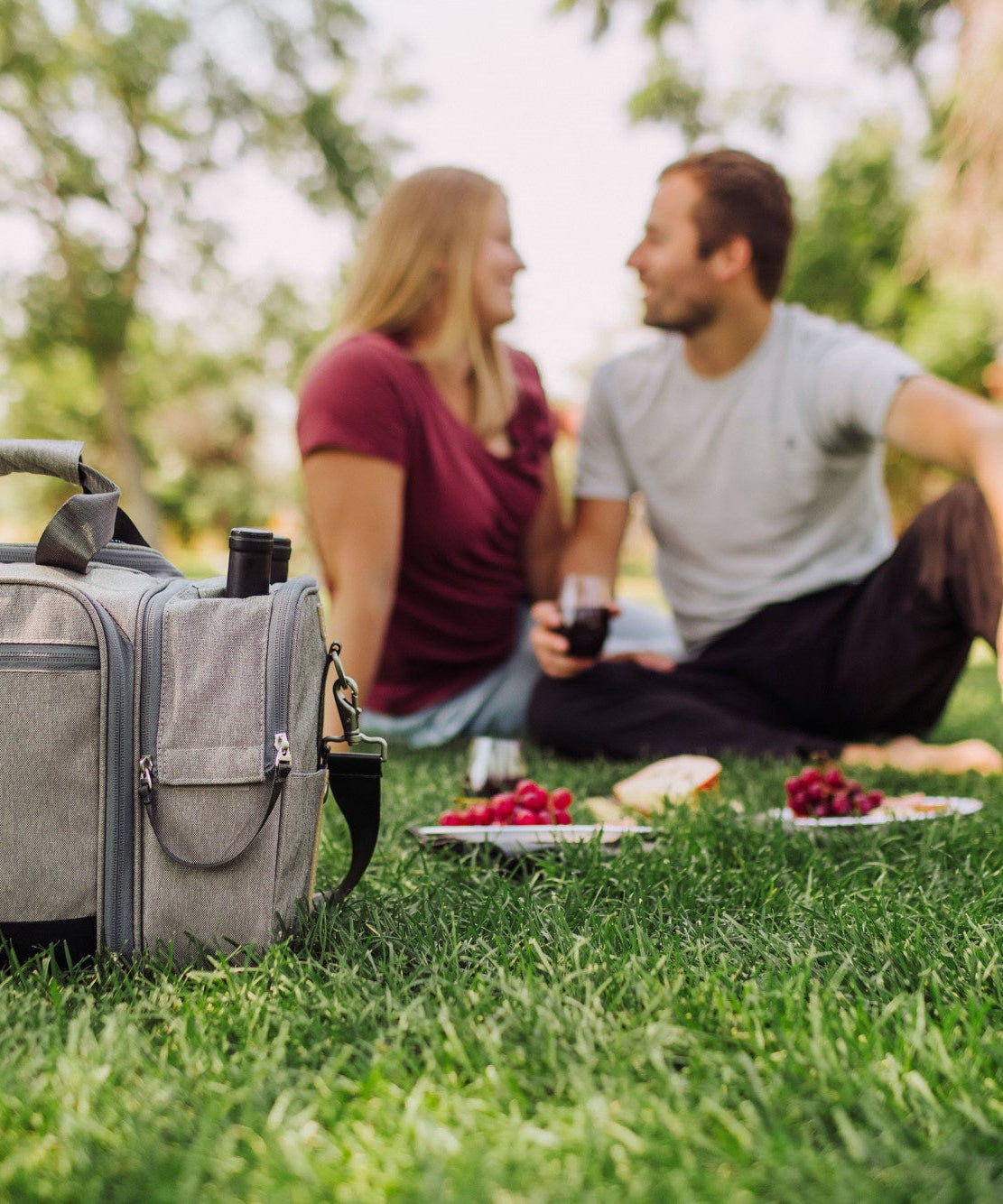 Malibu PT Frontier Edition Picnic Basket Cooler